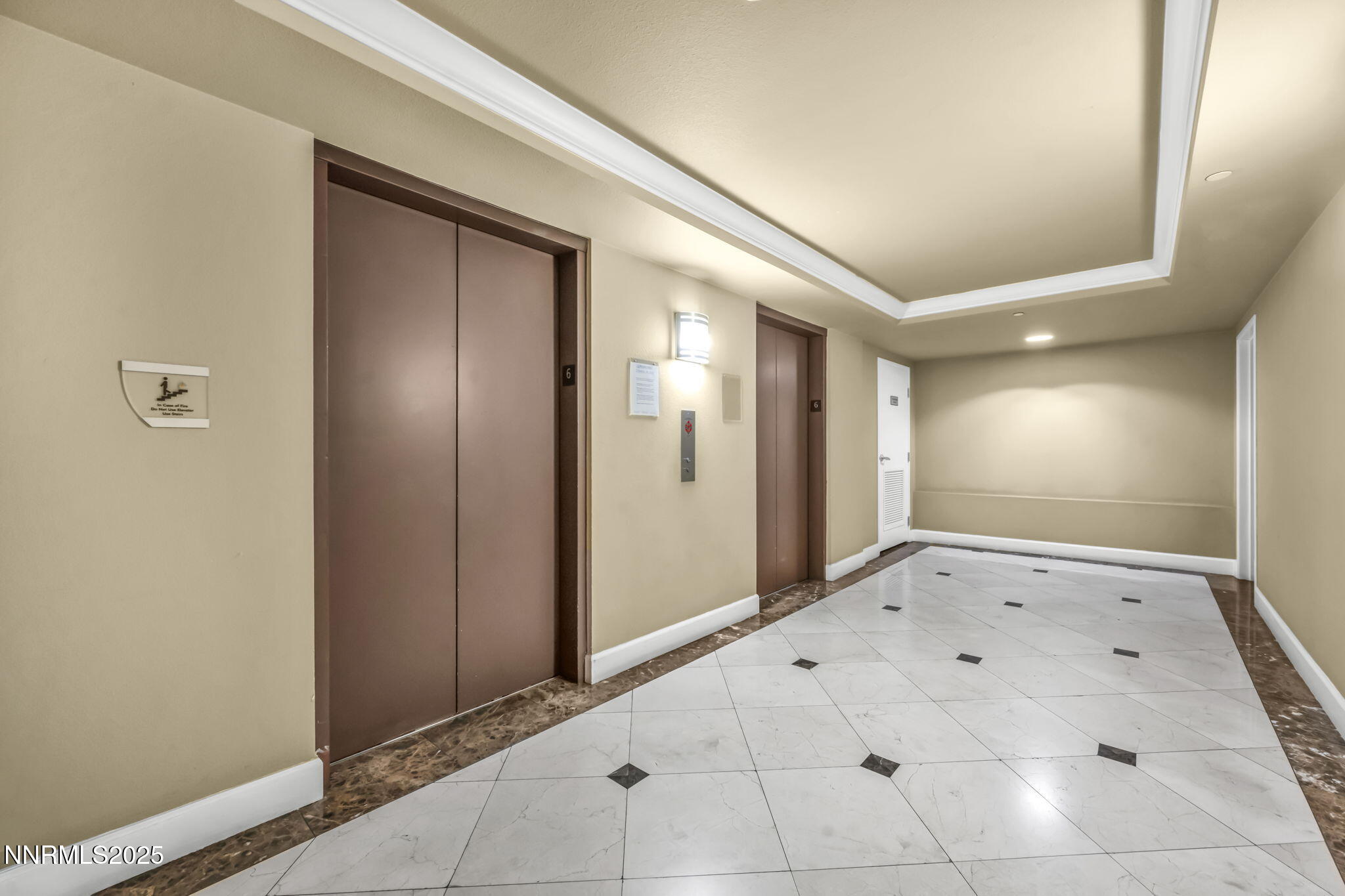 10-web-or-mls-450-n-arlington-ave