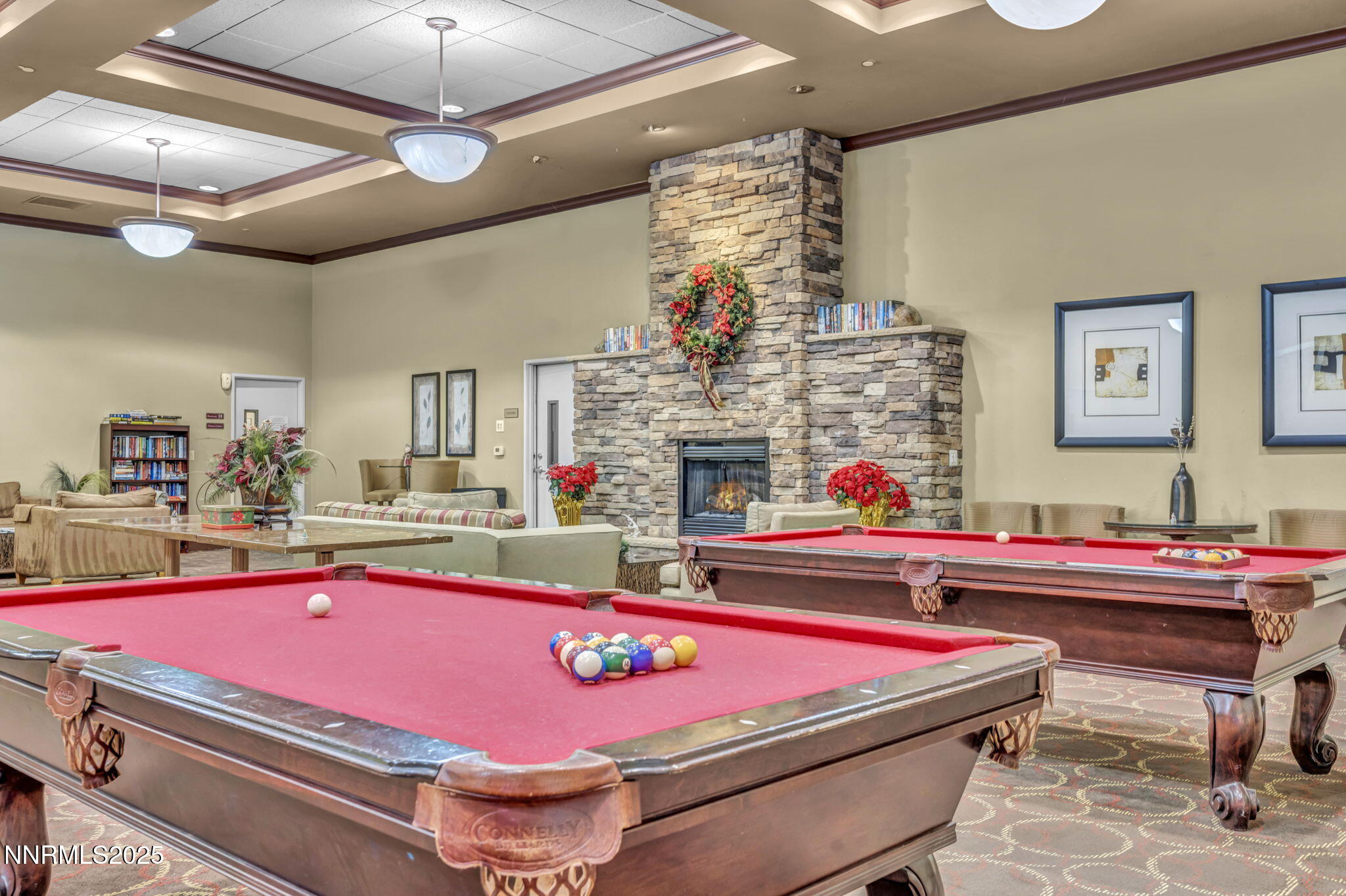 32-web-or-mls-450-n-arlington-ave