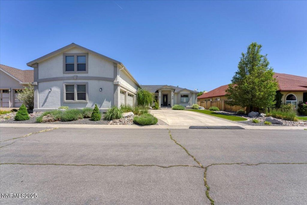 Photo of 1636 Robb Drive, Carson City, NV 89703 (MLS # 260003651)