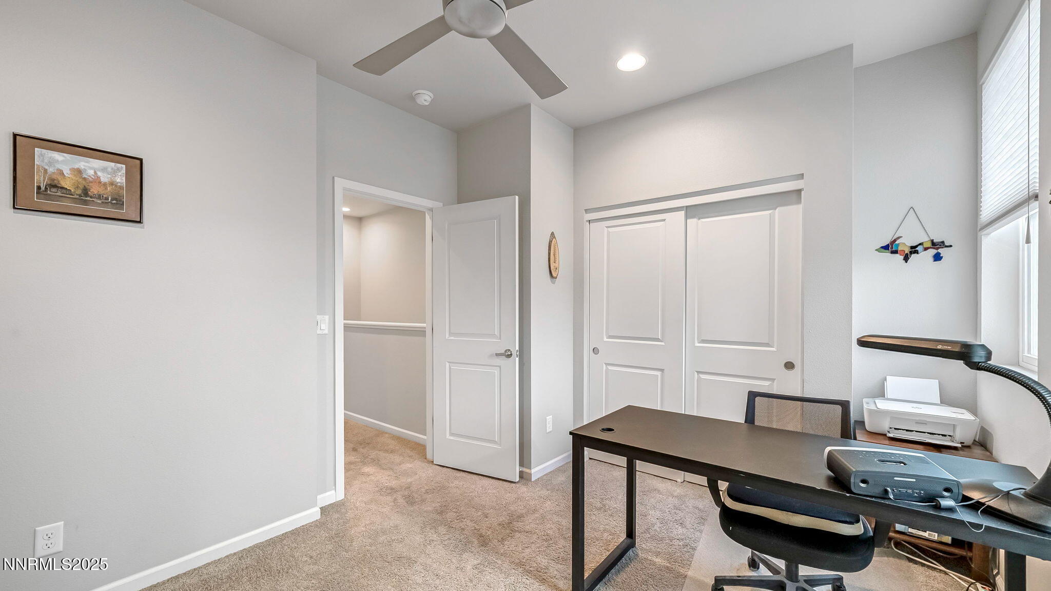 22-DSC01680_1_2_4-Edit