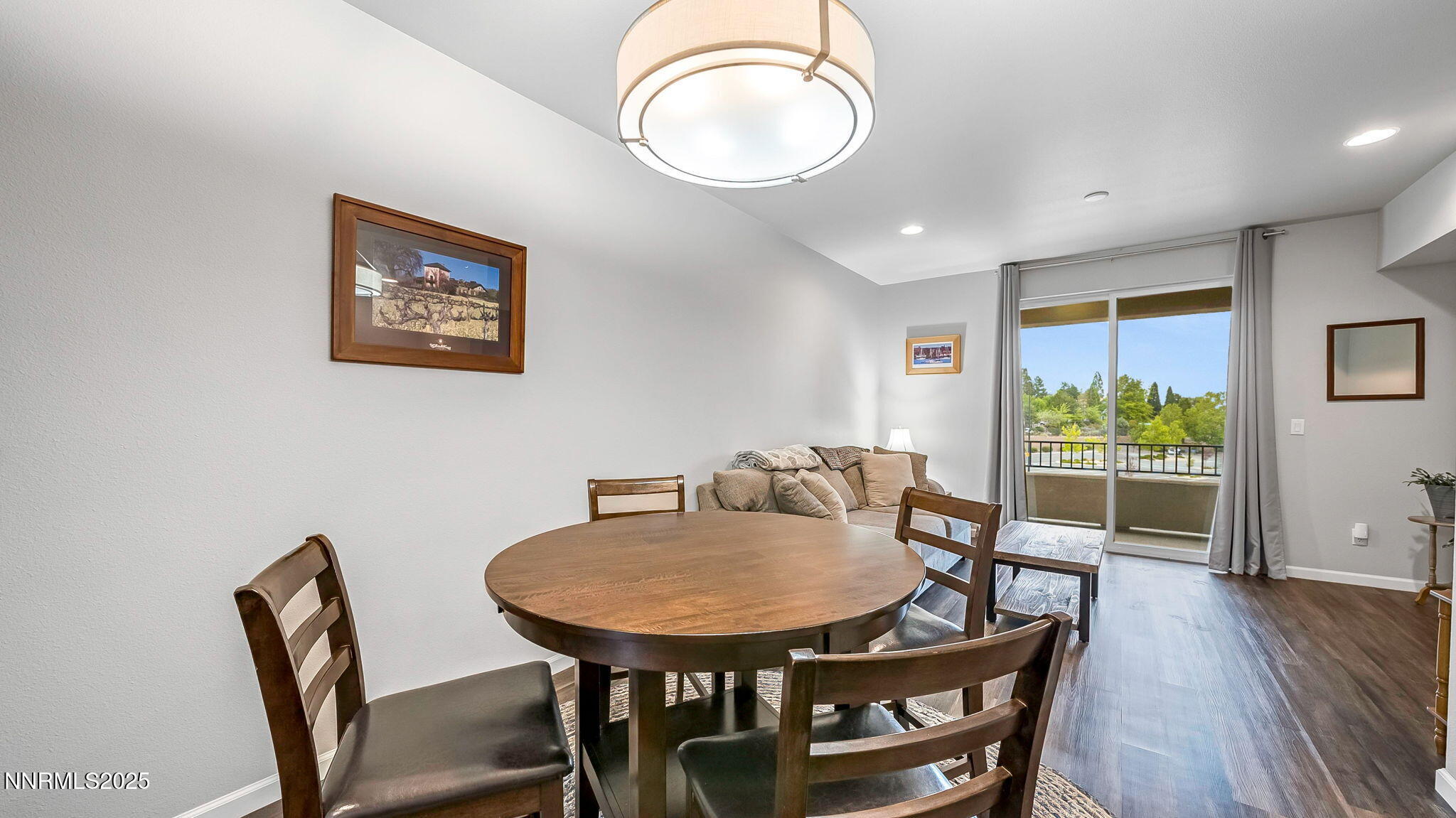 8-DSC01610_1_2_4-Edit