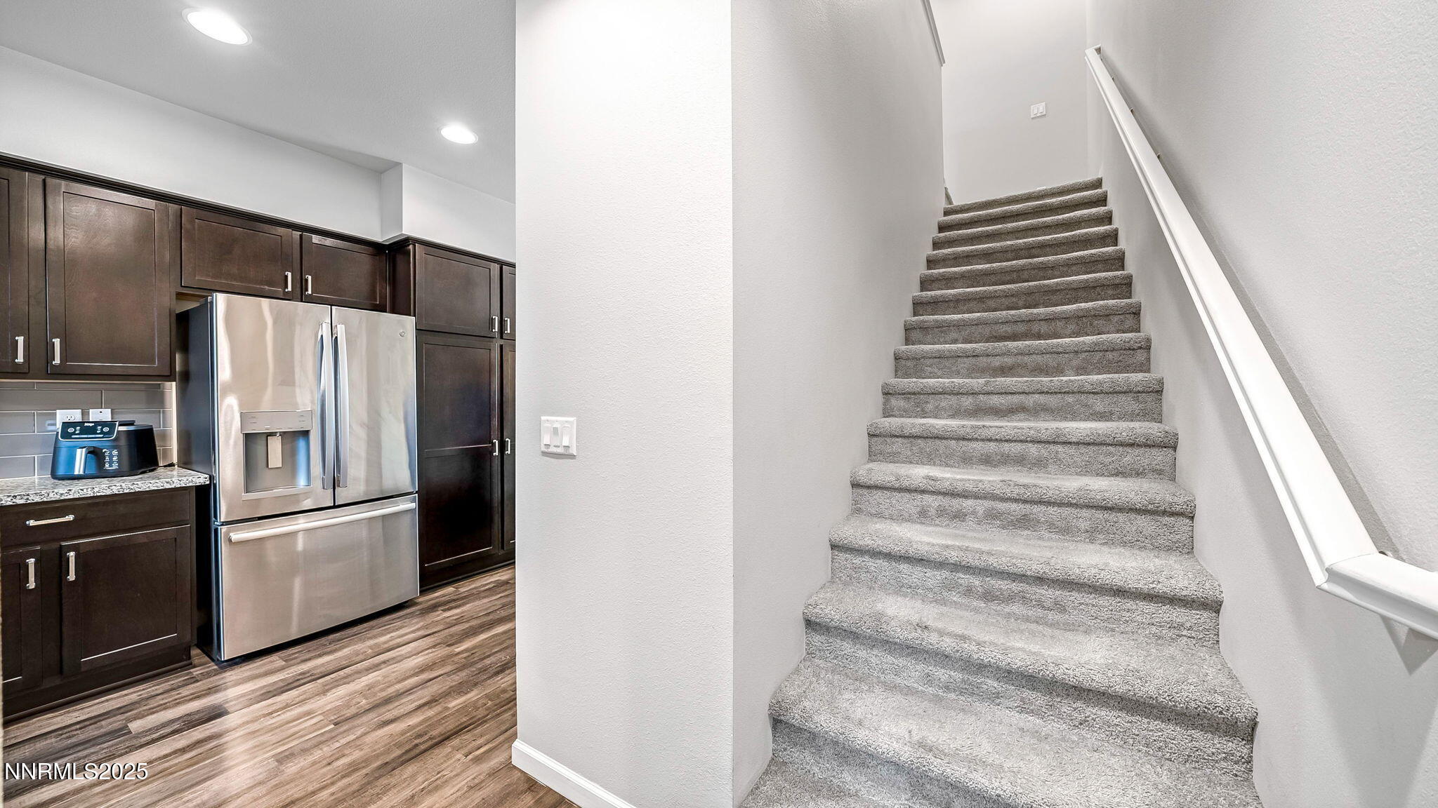 16-DSC01645_6_7_9-Edit