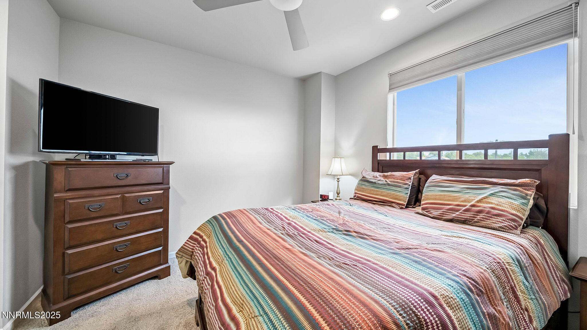 19-DSC01650_1_2_4-Edit