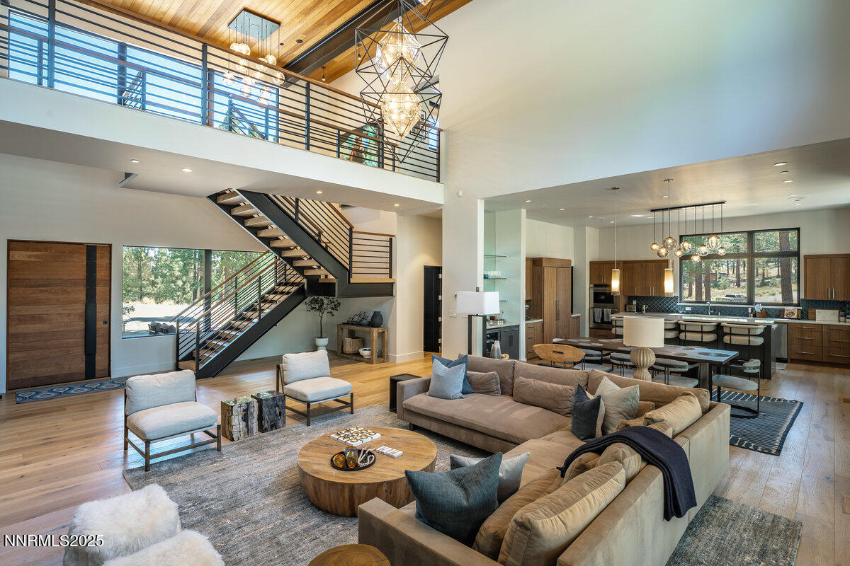 028_181_redding-28_309