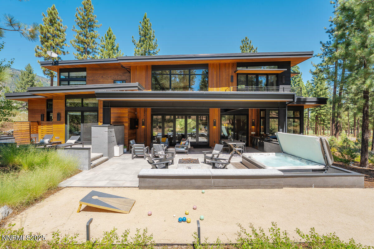 090_181_redding-90_237