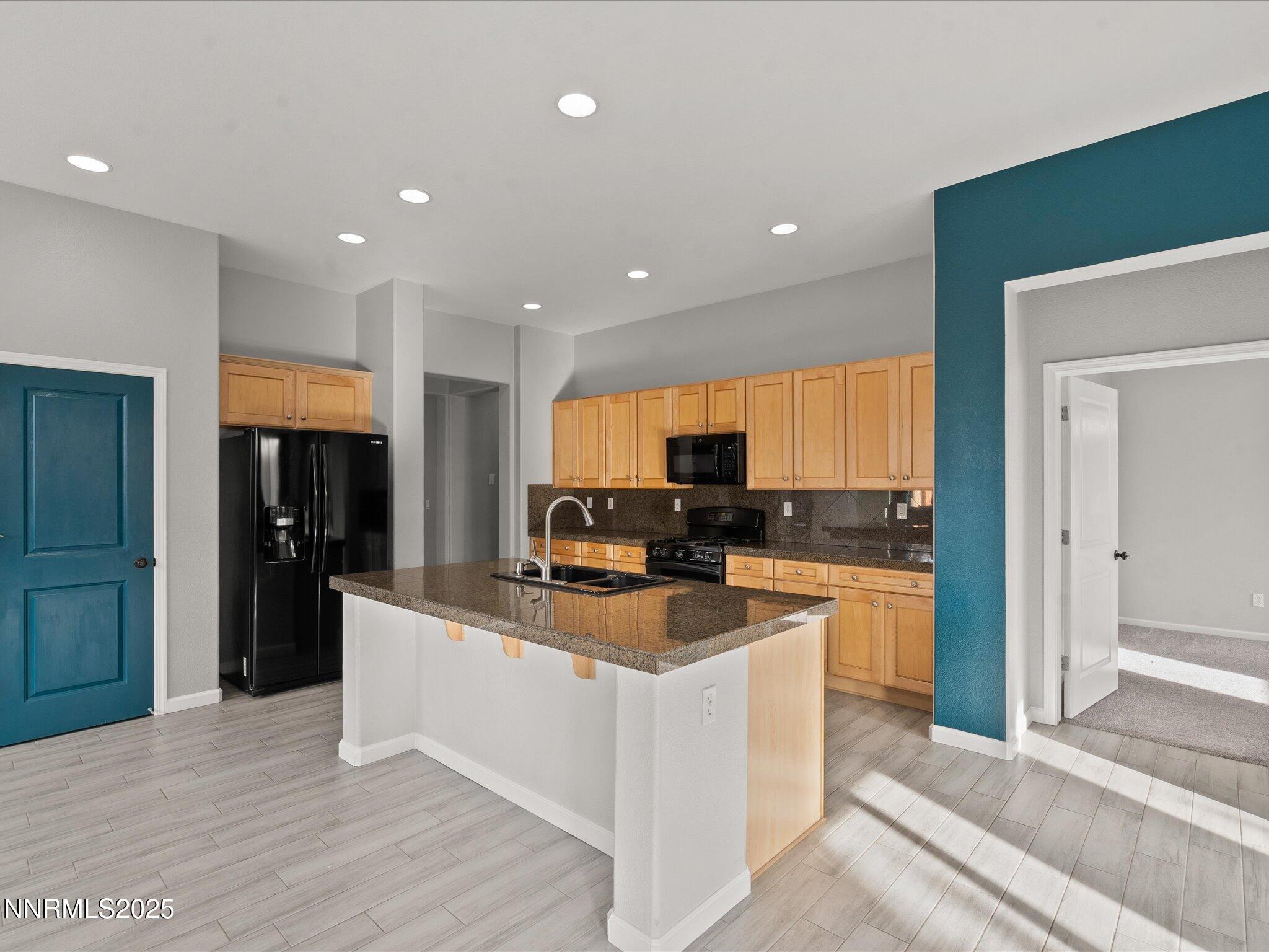 17-7100 Souverain Ln-116