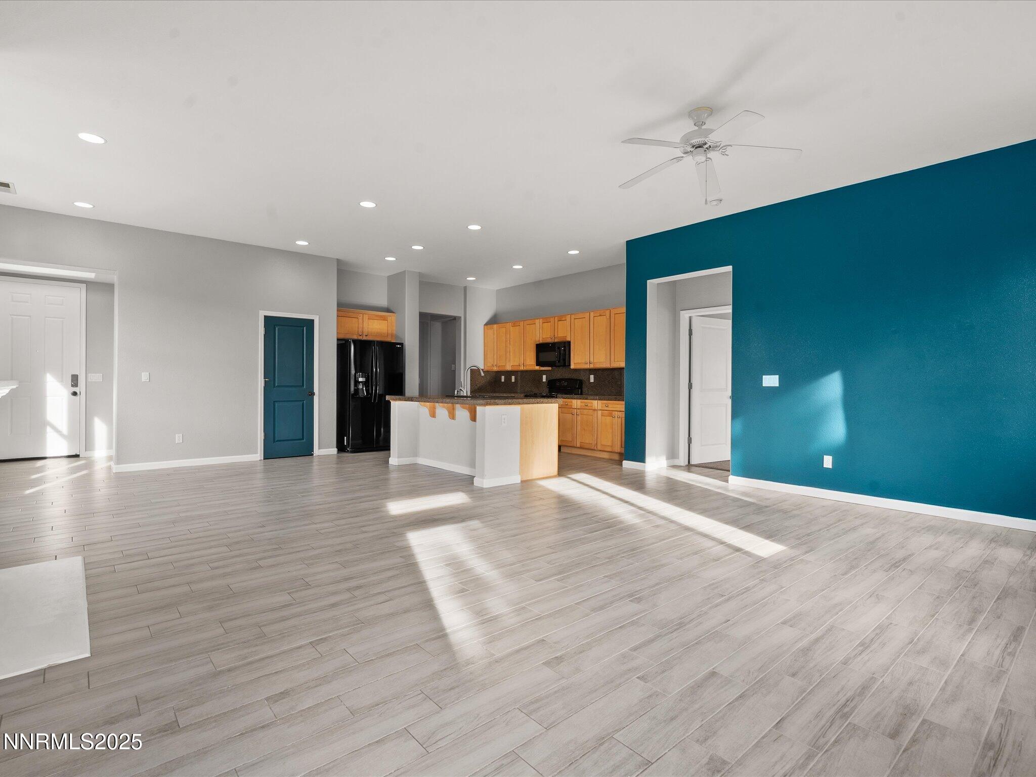 04-7100 Souverain Ln-103