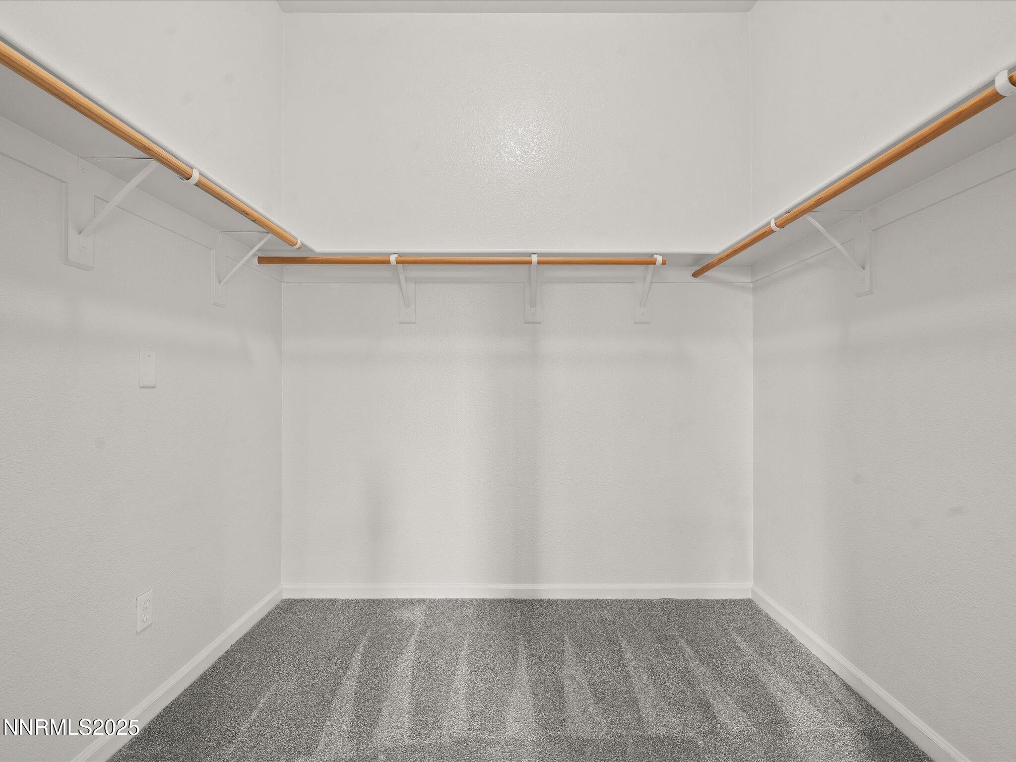 26-7100 Souverain Ln-125