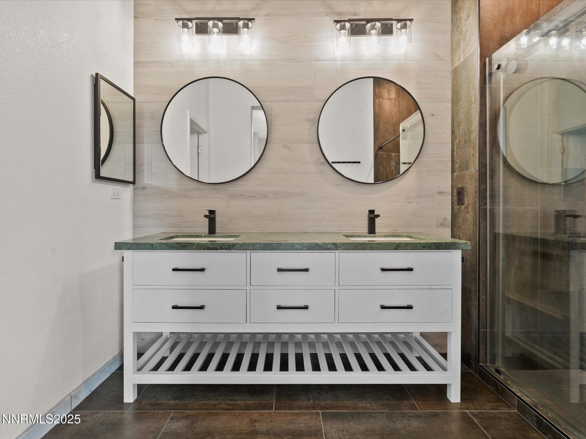 23-7100 Souverain Ln-122