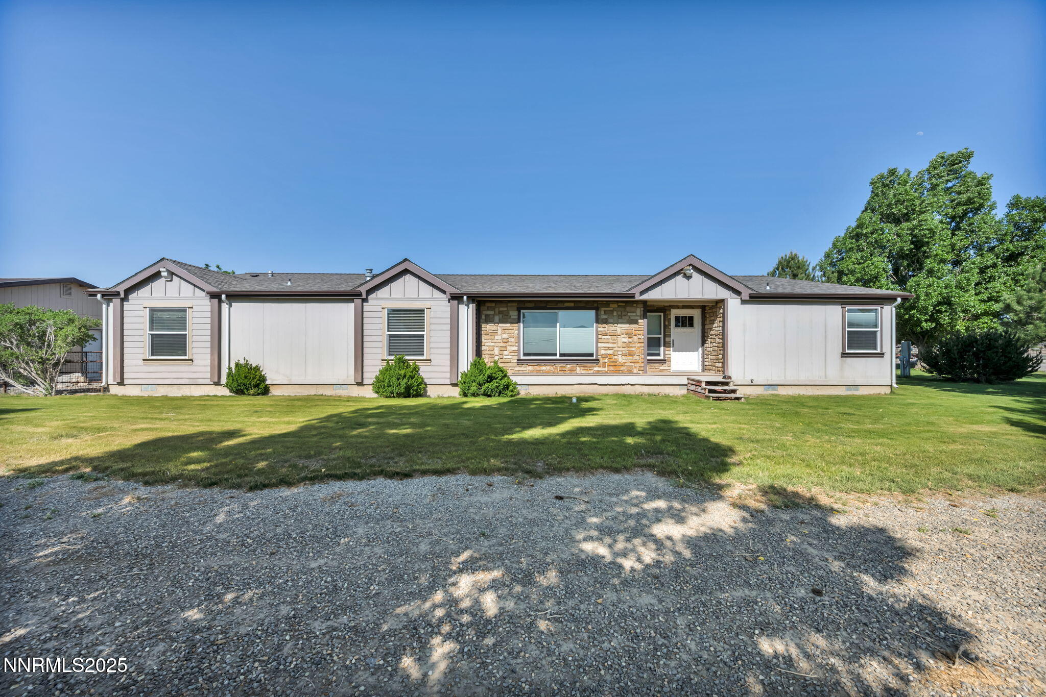 2-web-or-mls-2505-baines-rd