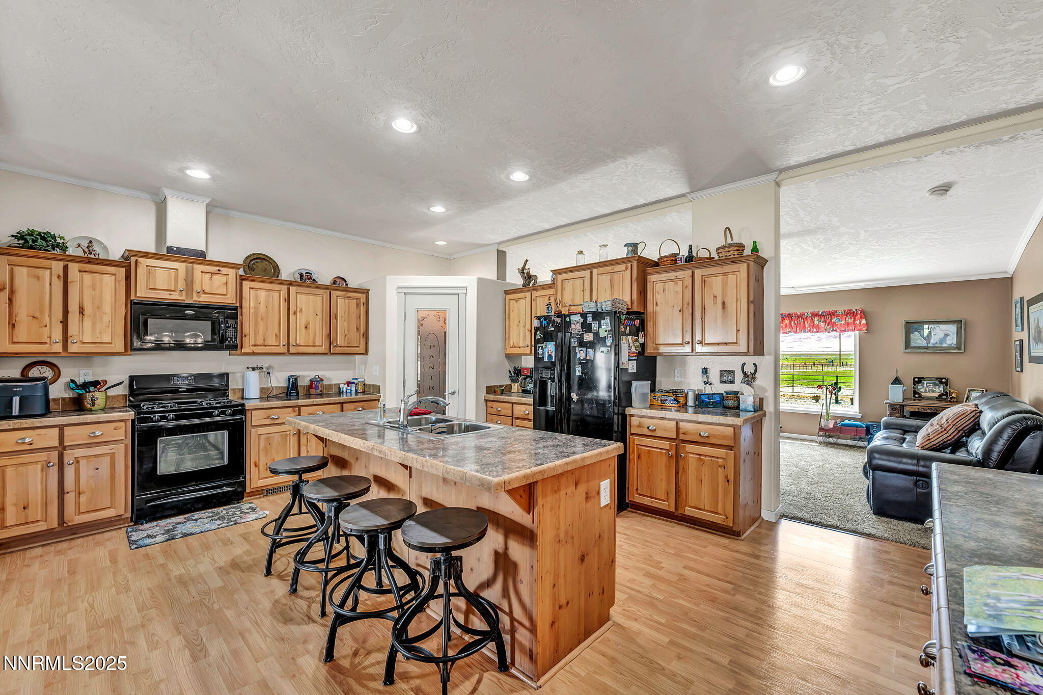 106-web-or-mls-2505-baines-rd