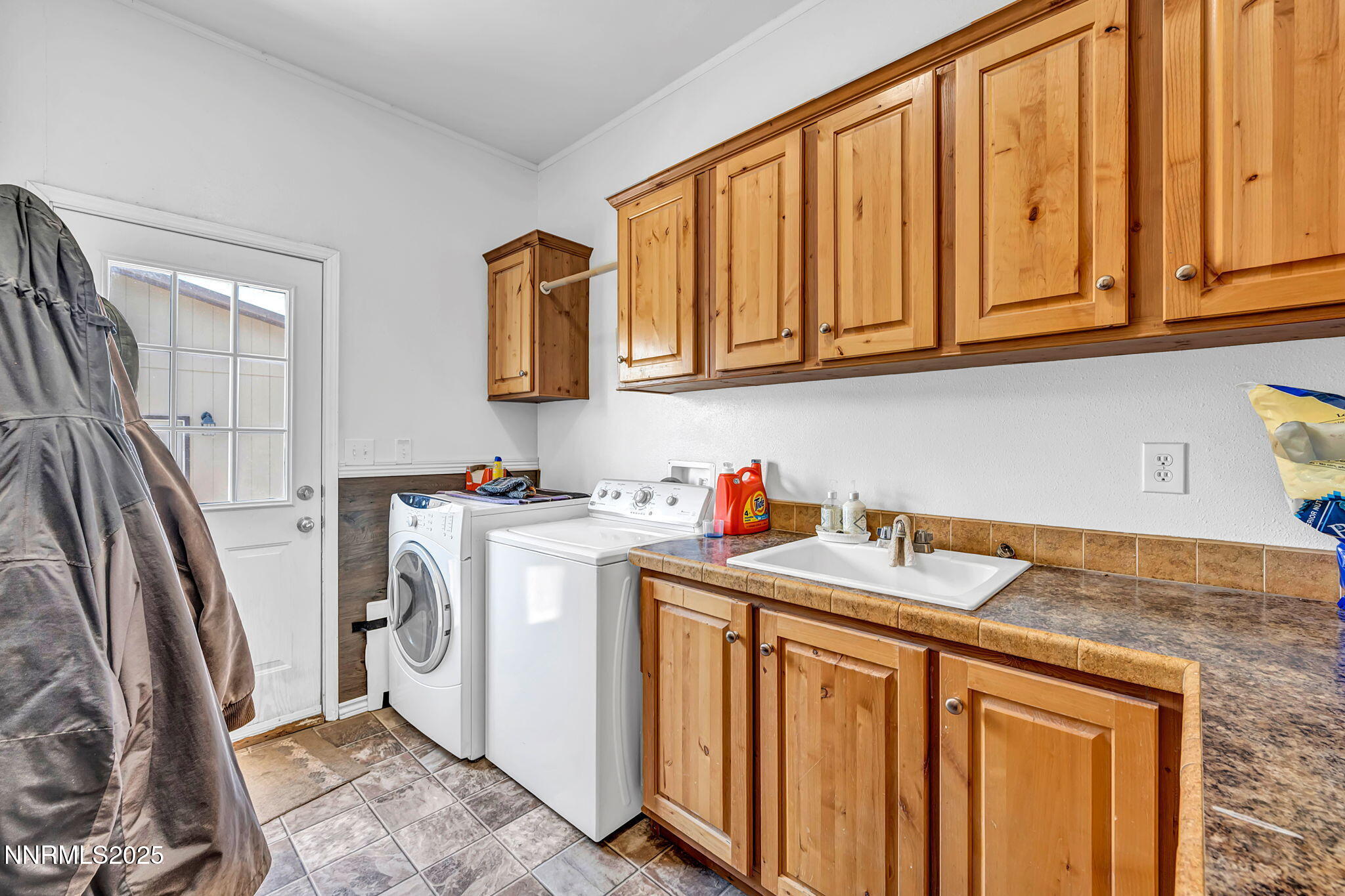 122-web-or-mls-2505-baines-rd