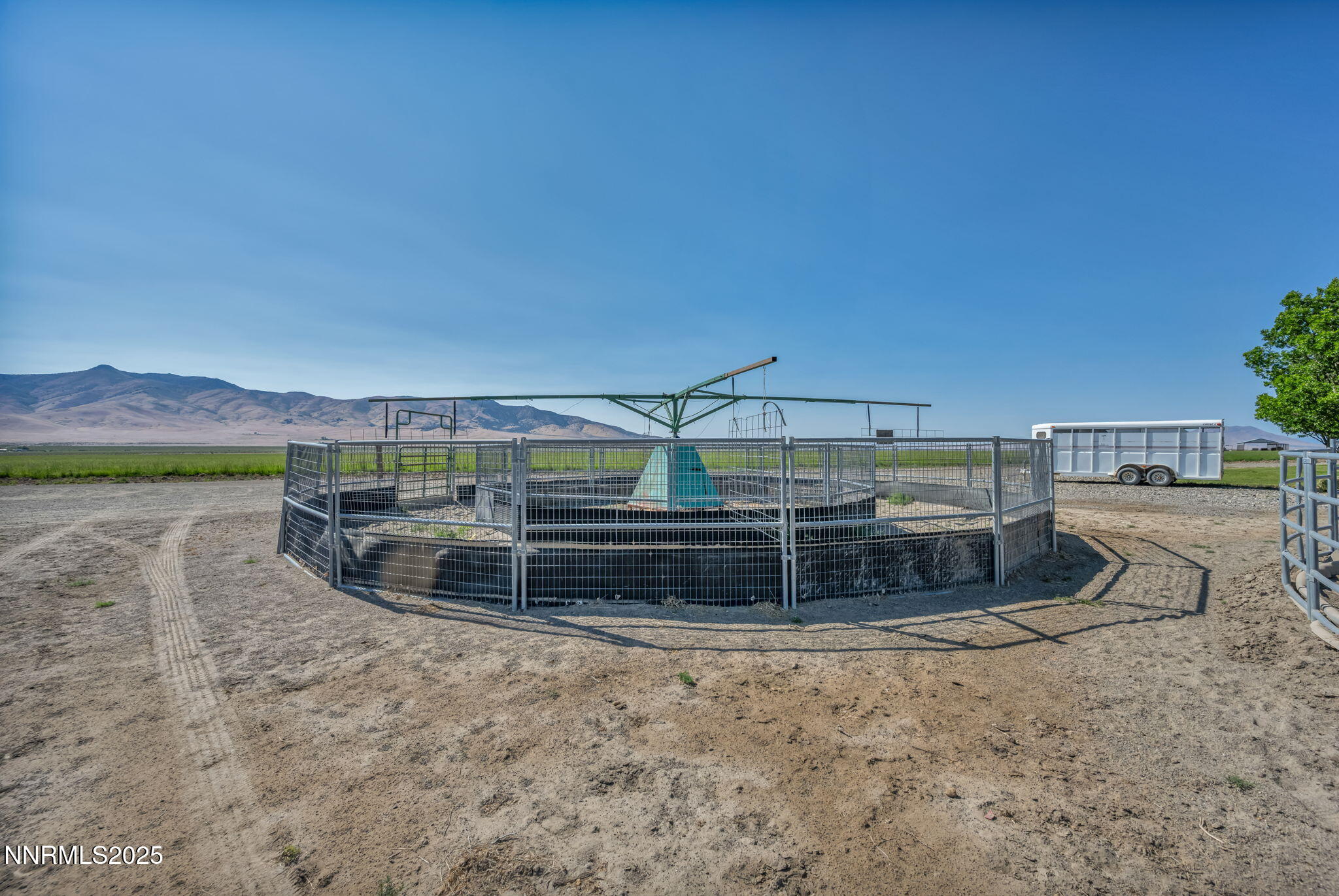 30-web-or-mls-2505-baines-rd