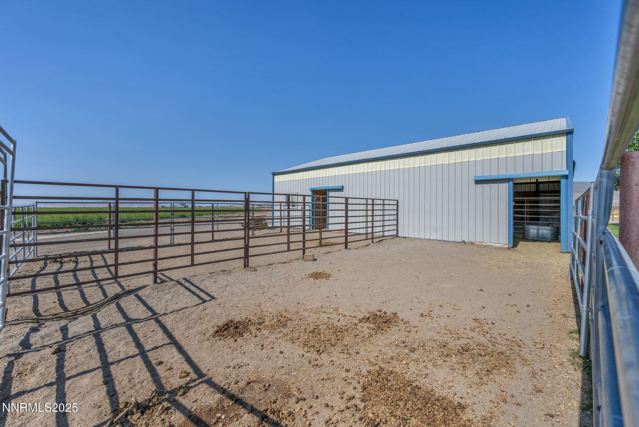 24-web-or-mls-2505-baines-rd