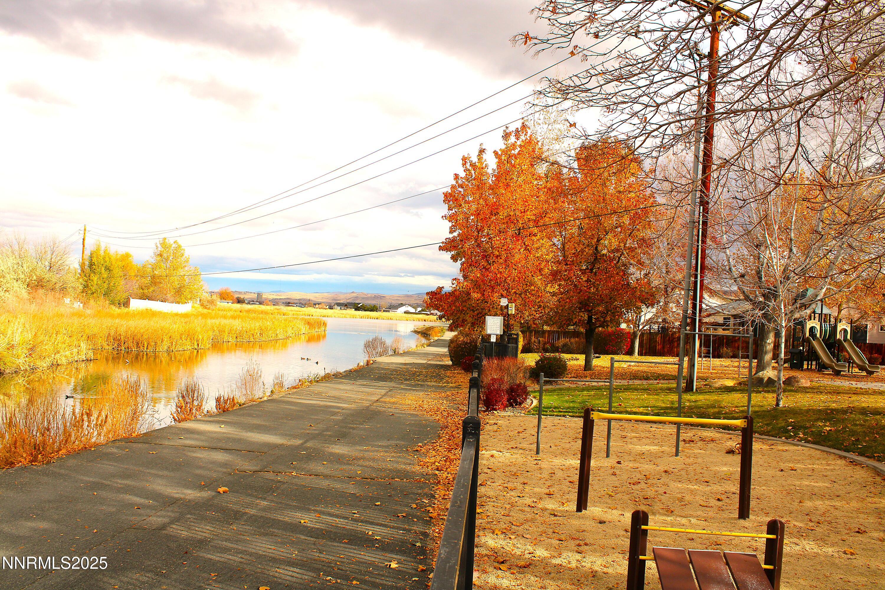 3059 Creekwood Dr Bike Trails & Walkways