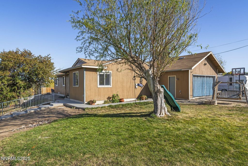Photo of 590 Colby Lane, Reno, NV 89506 (MLS # 250057523)