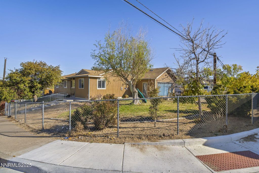 Photo of 590 Colby Lane, Reno, NV 89506 (MLS # 250057523)