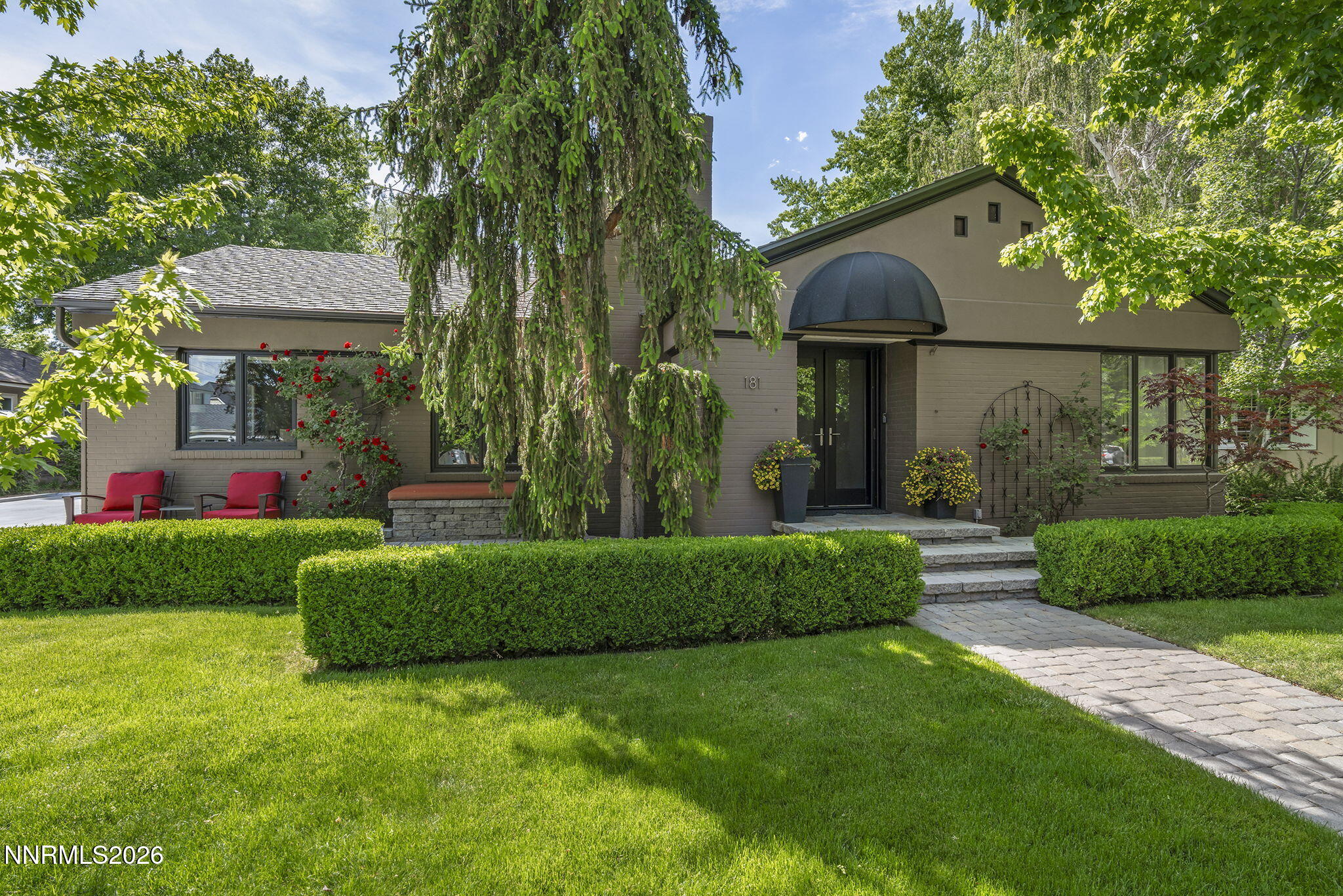 181 Bret Harte Avenue