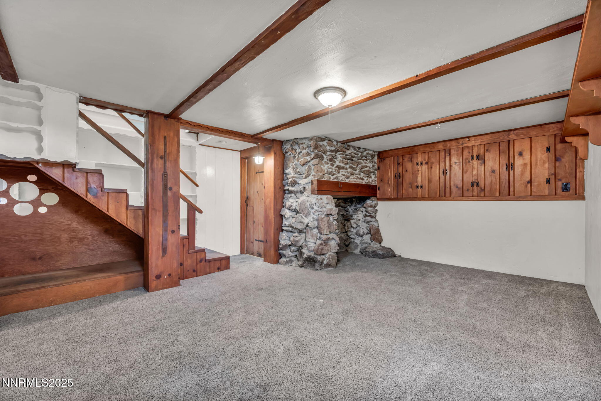 39-web-or-mls-1633-knox-ave