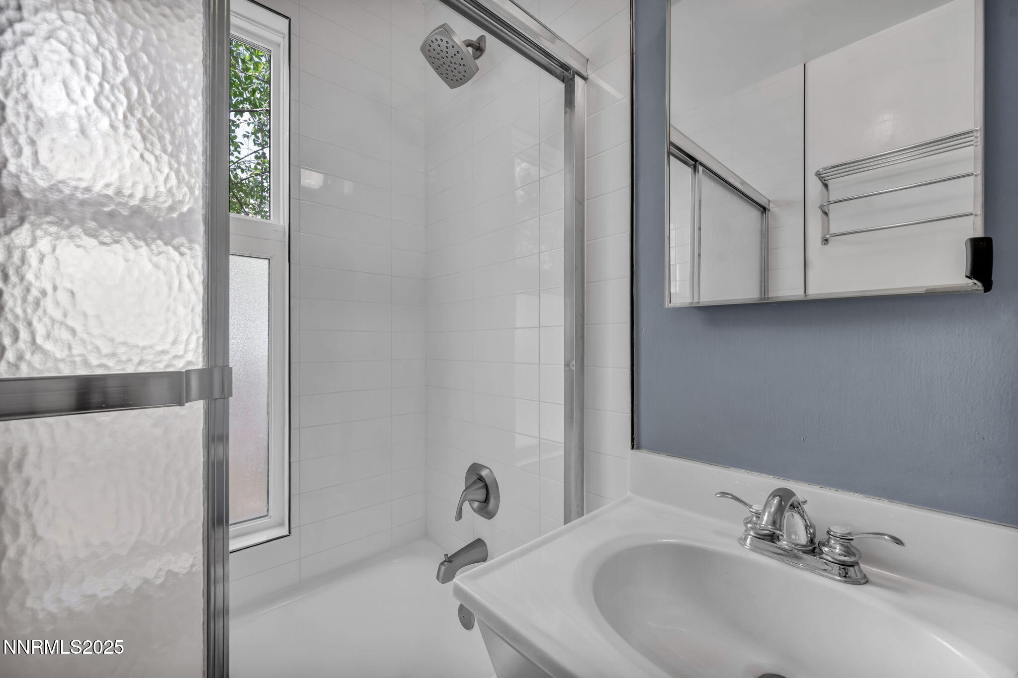 59-web-or-mls-1633-knox-ave