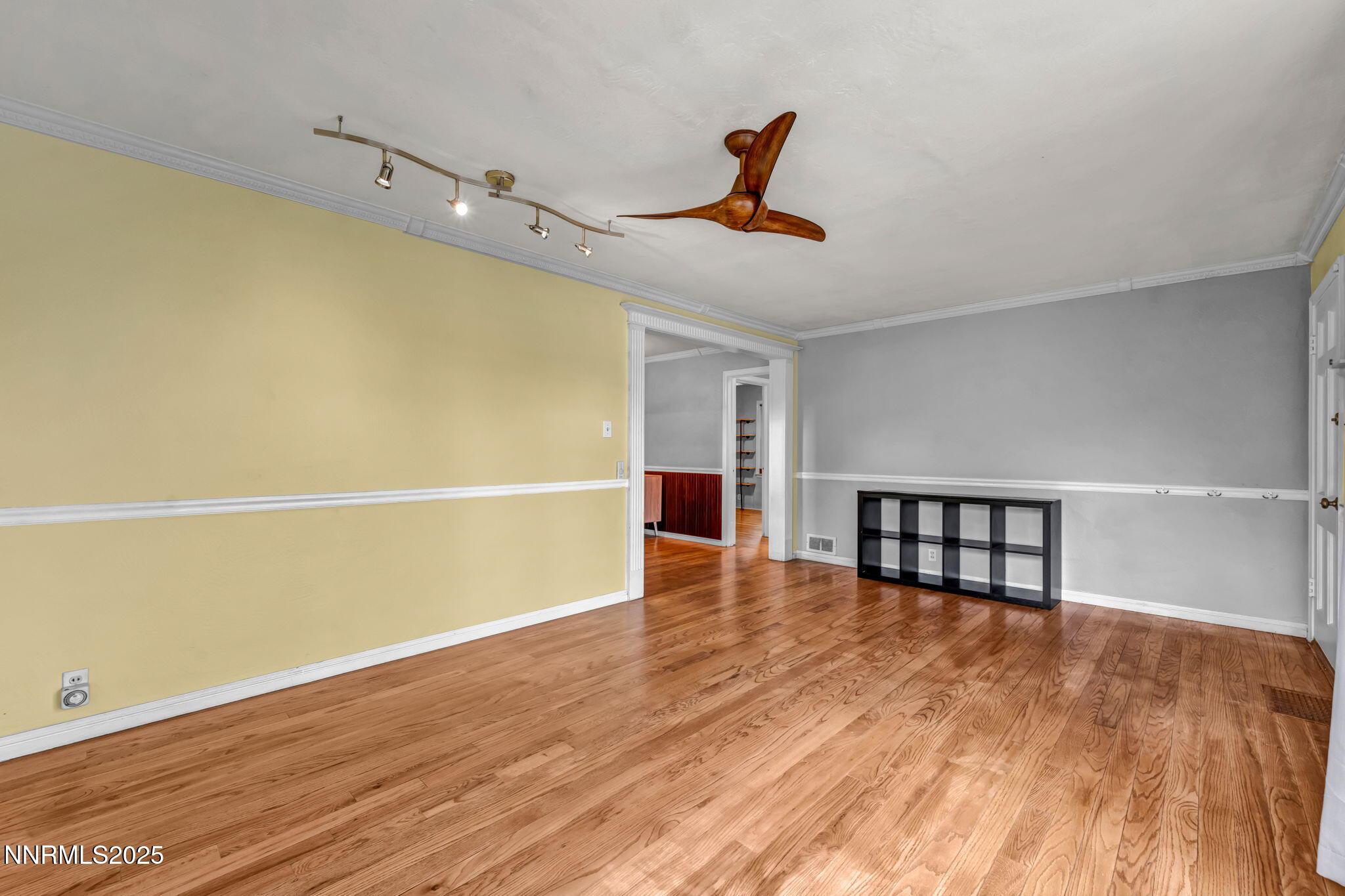 50-web-or-mls-1633-knox-ave