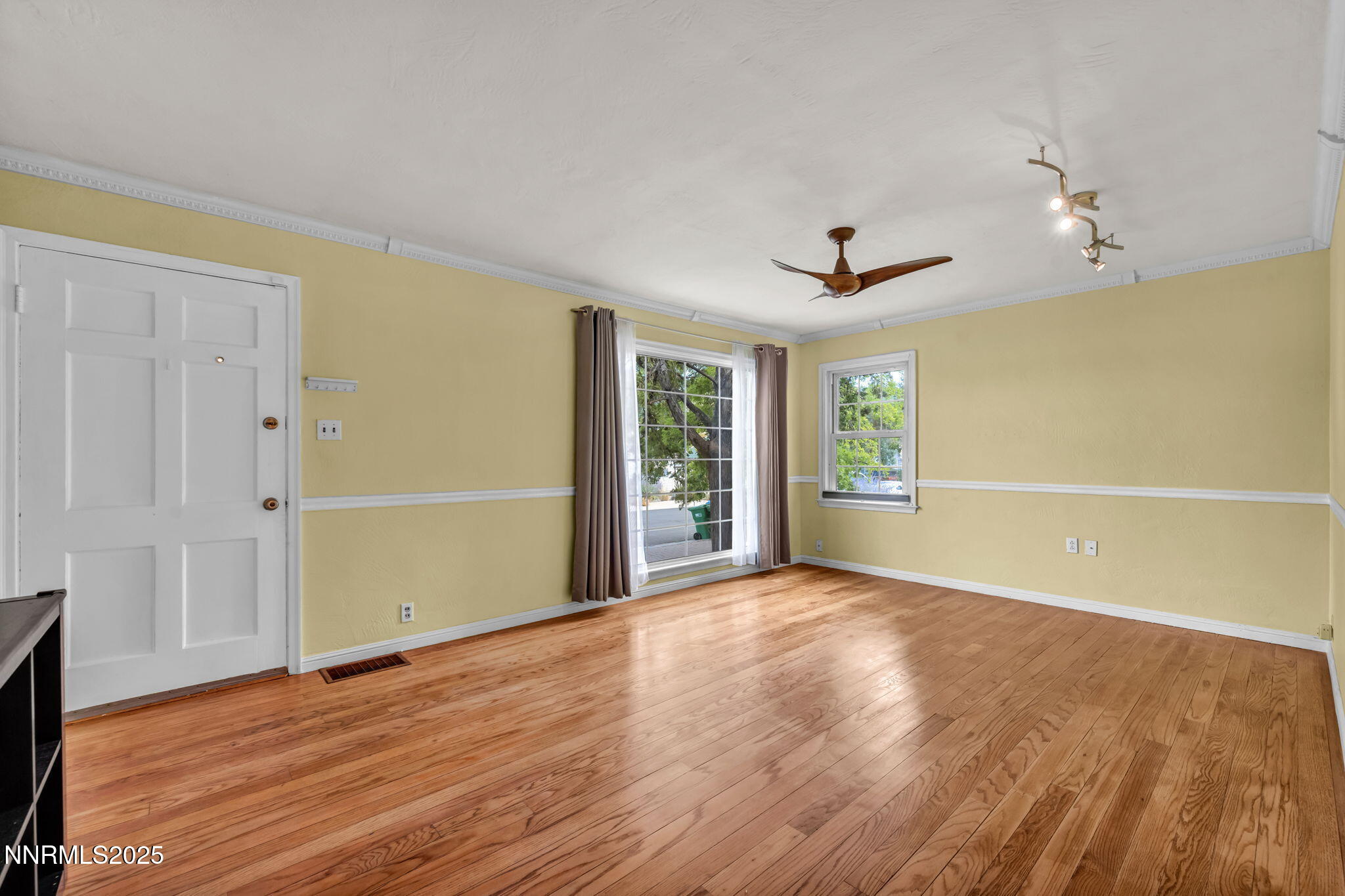 48-web-or-mls-1633-knox-ave