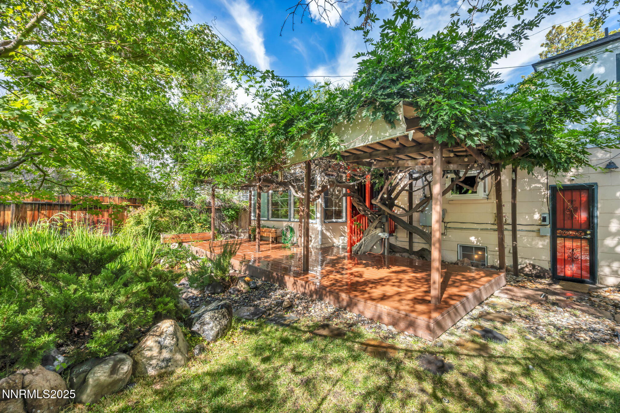 24-web-or-mls-1633-knox-ave