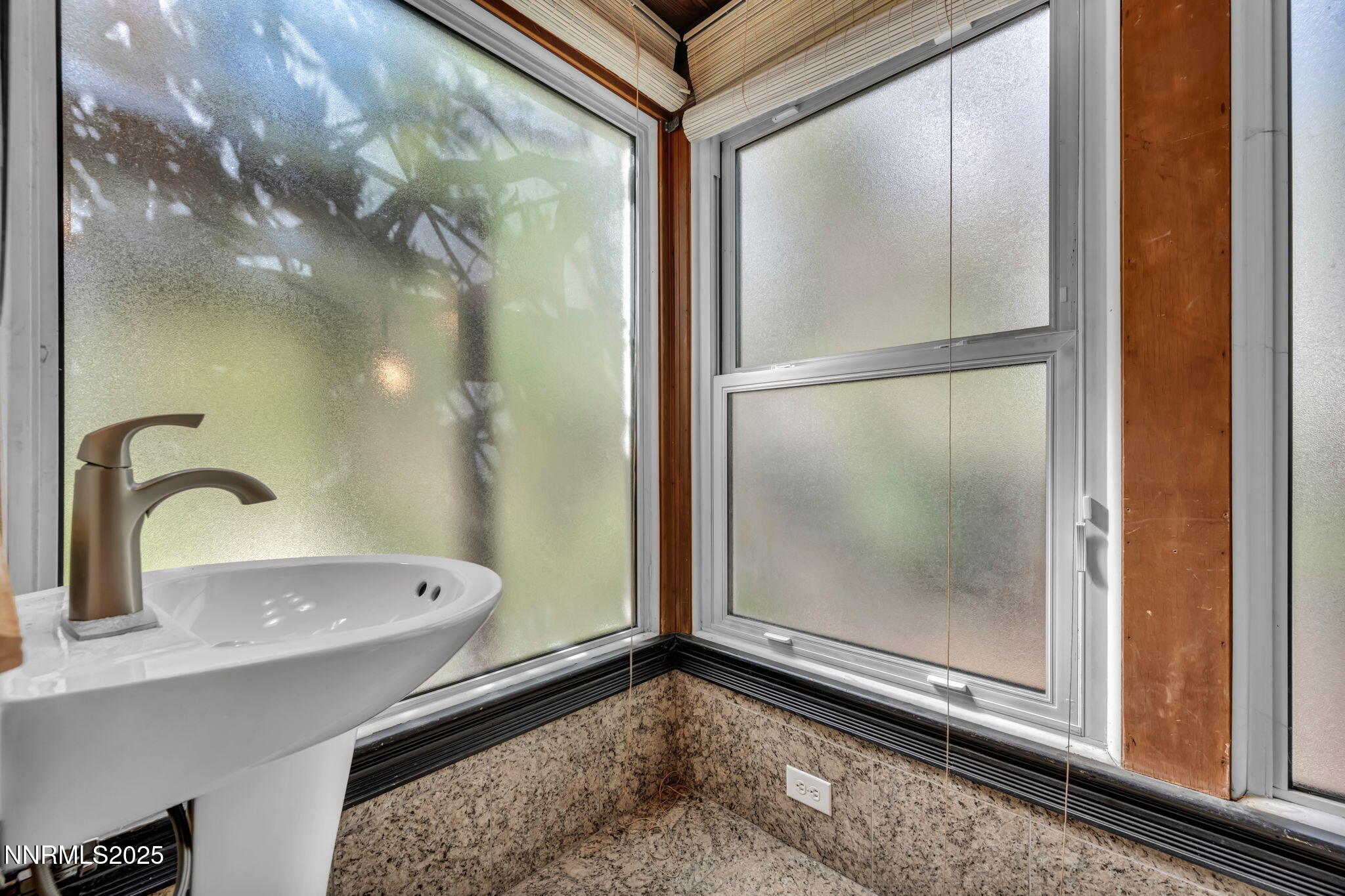 34-web-or-mls-1633-knox-ave