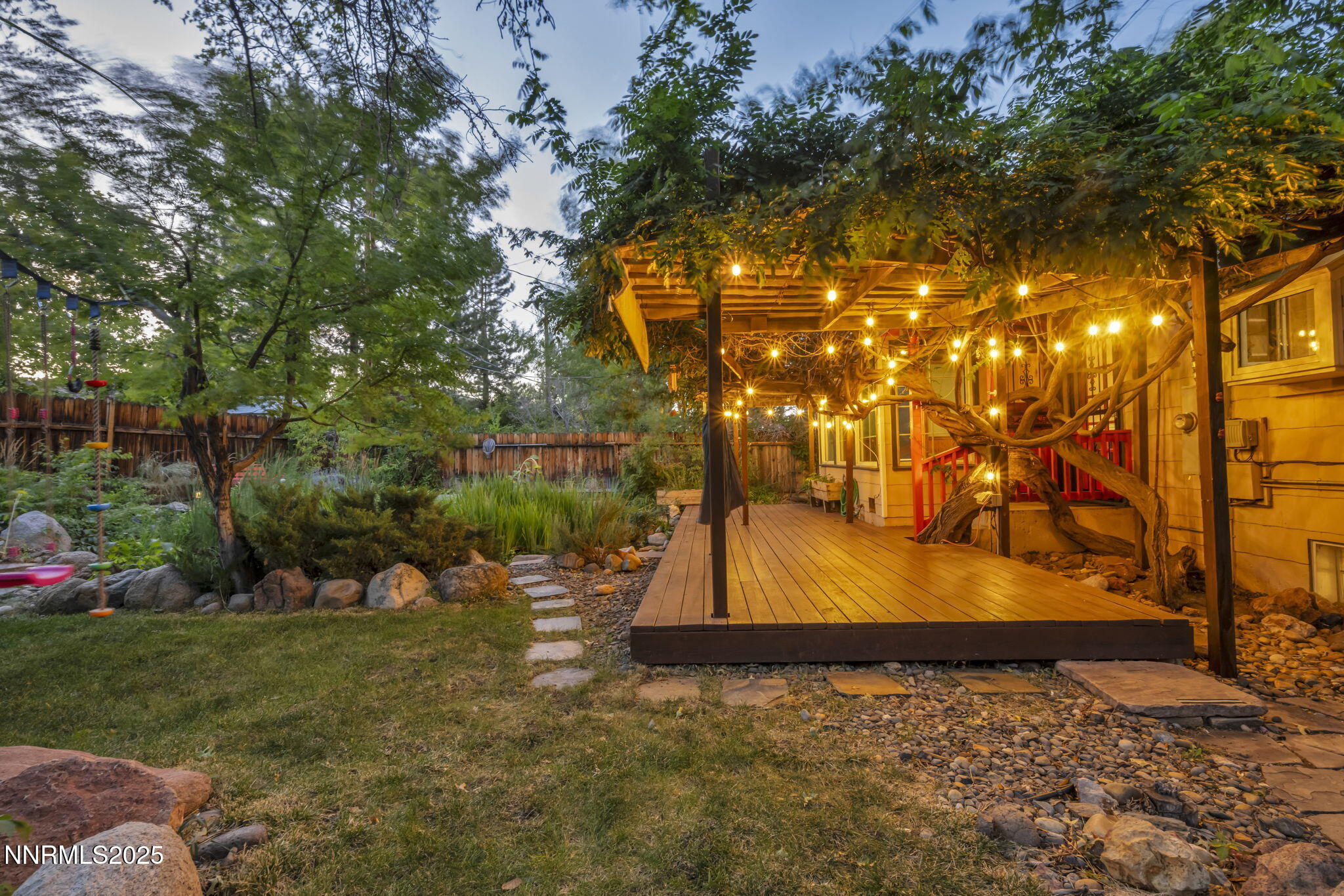 66-web-or-mls-1633-knox-ave