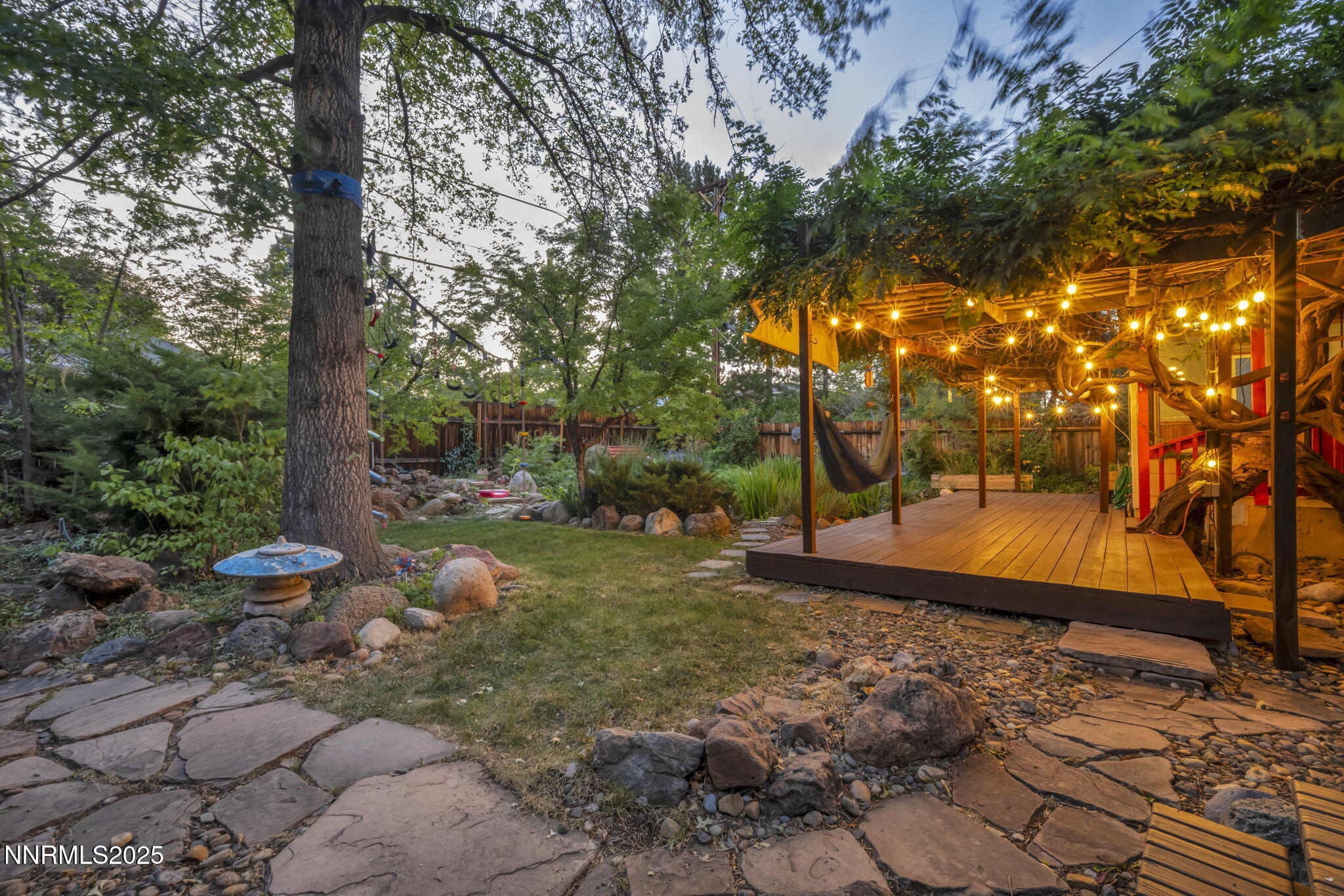 65-web-or-mls-1633-knox-ave