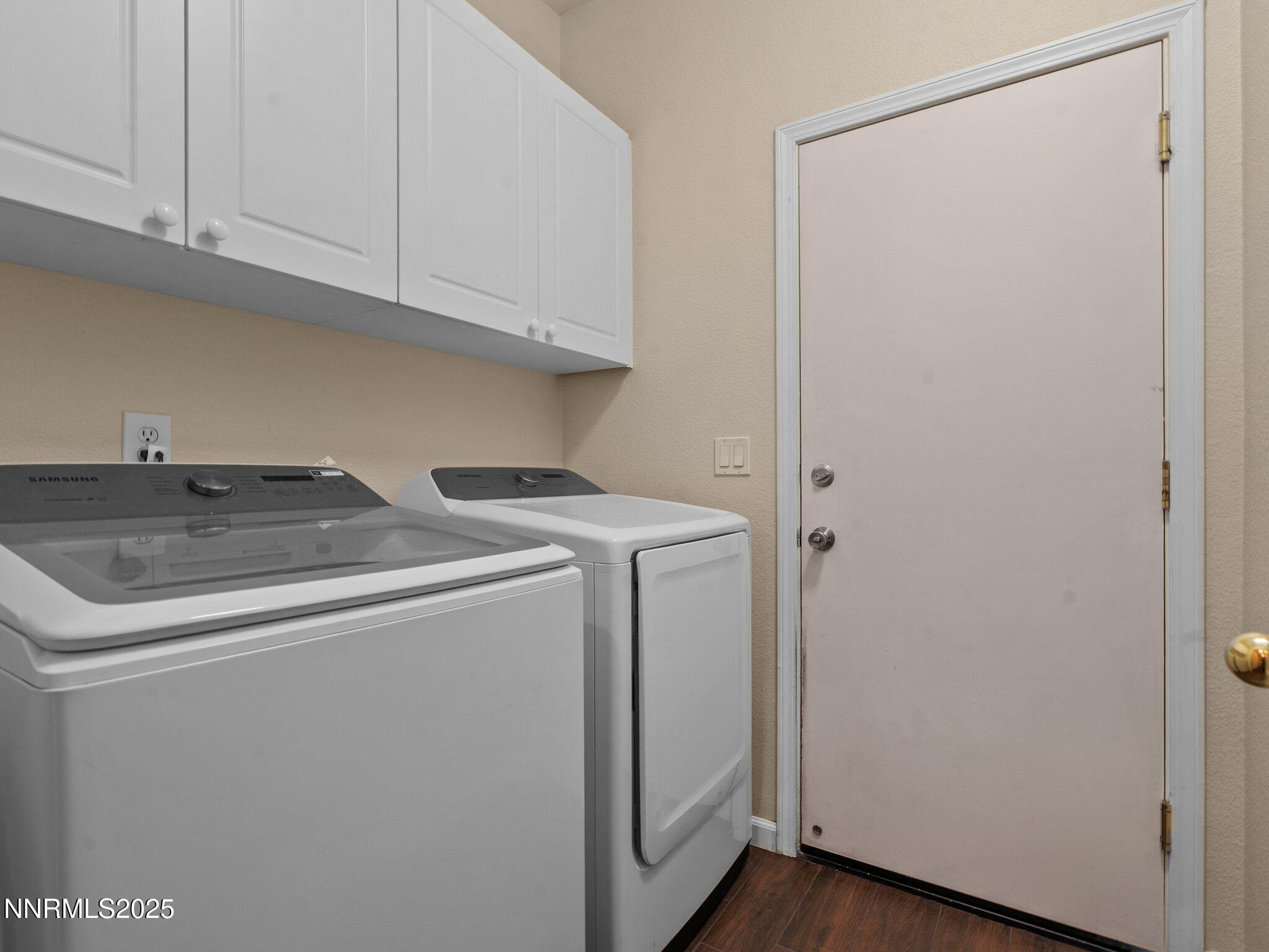 1718 River Gorge Ct-125