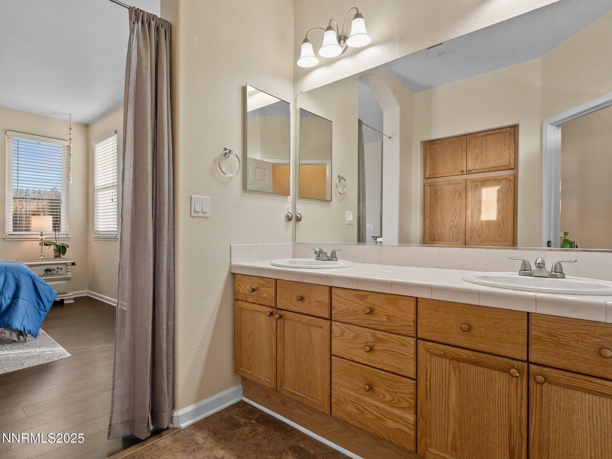 1718 River Gorge Ct-120