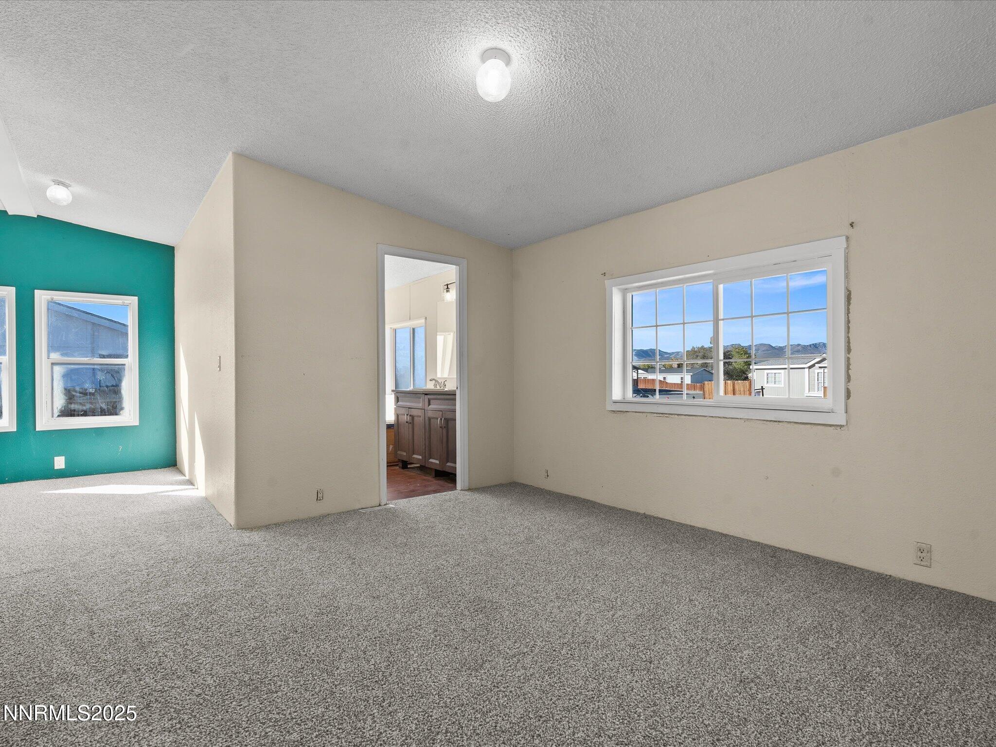 23-871 Jennys Ln-122