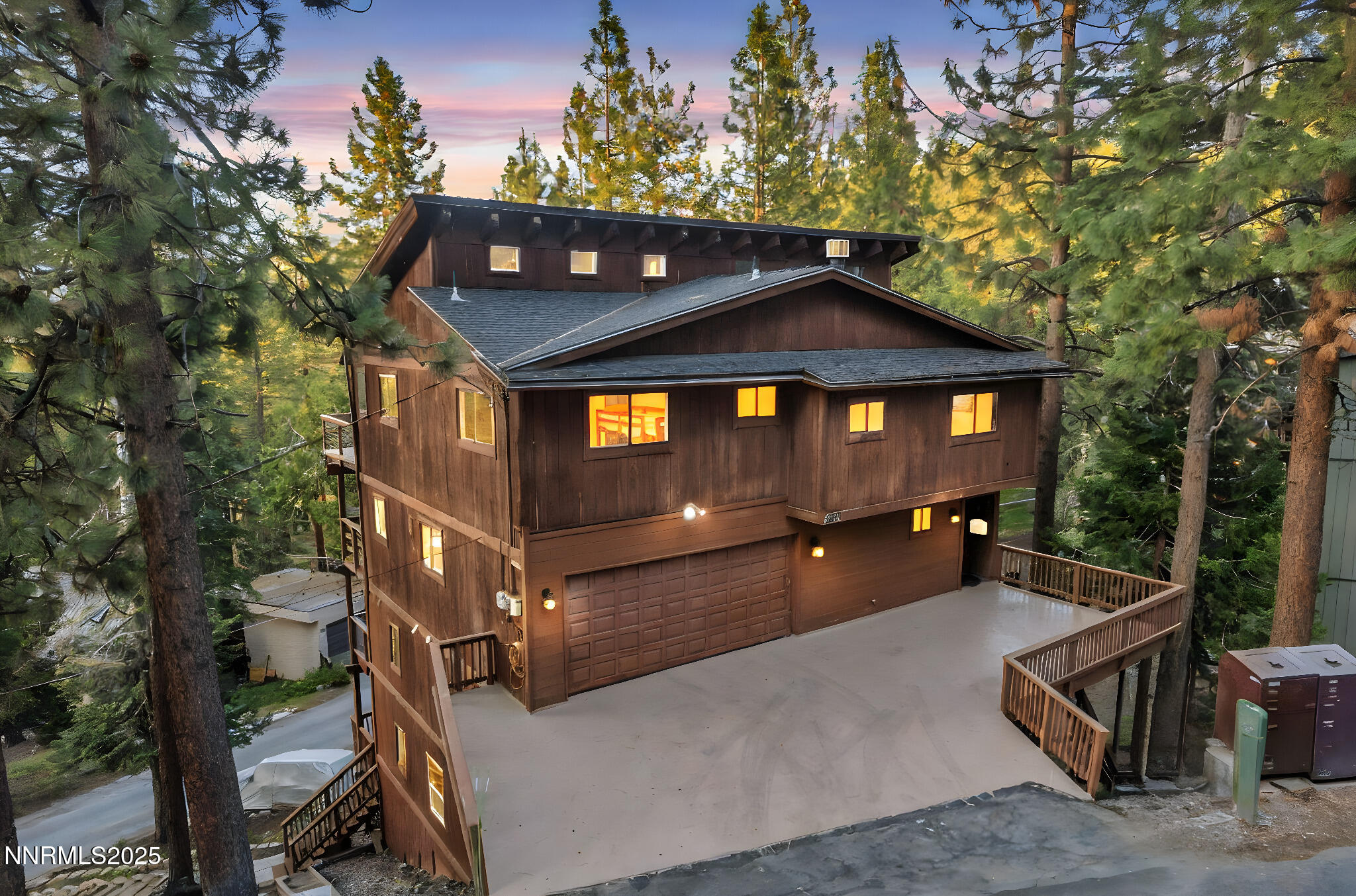 52-web-or-mls-638-n-martin-dr