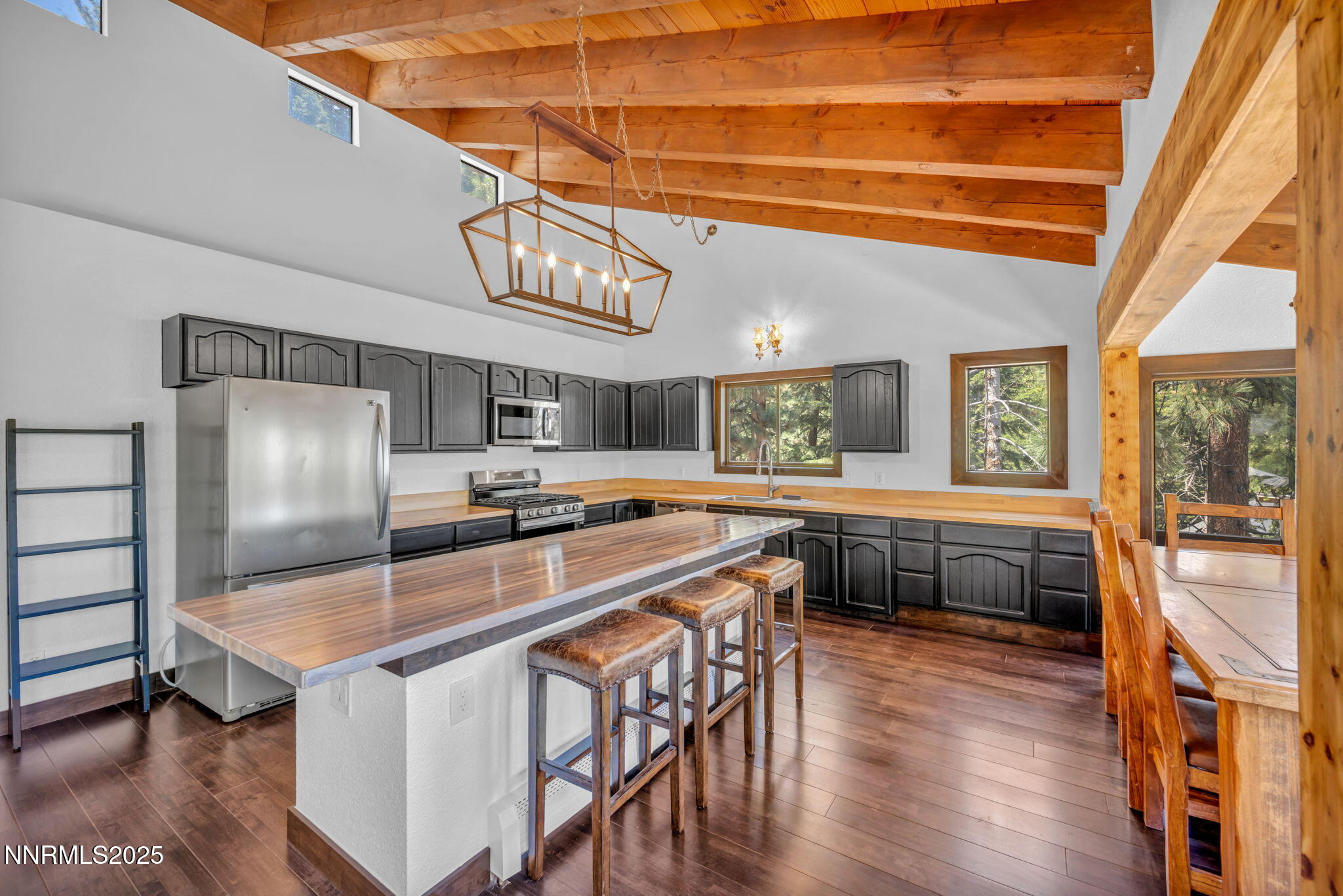 65-web-or-mls-638-n-martin-dr