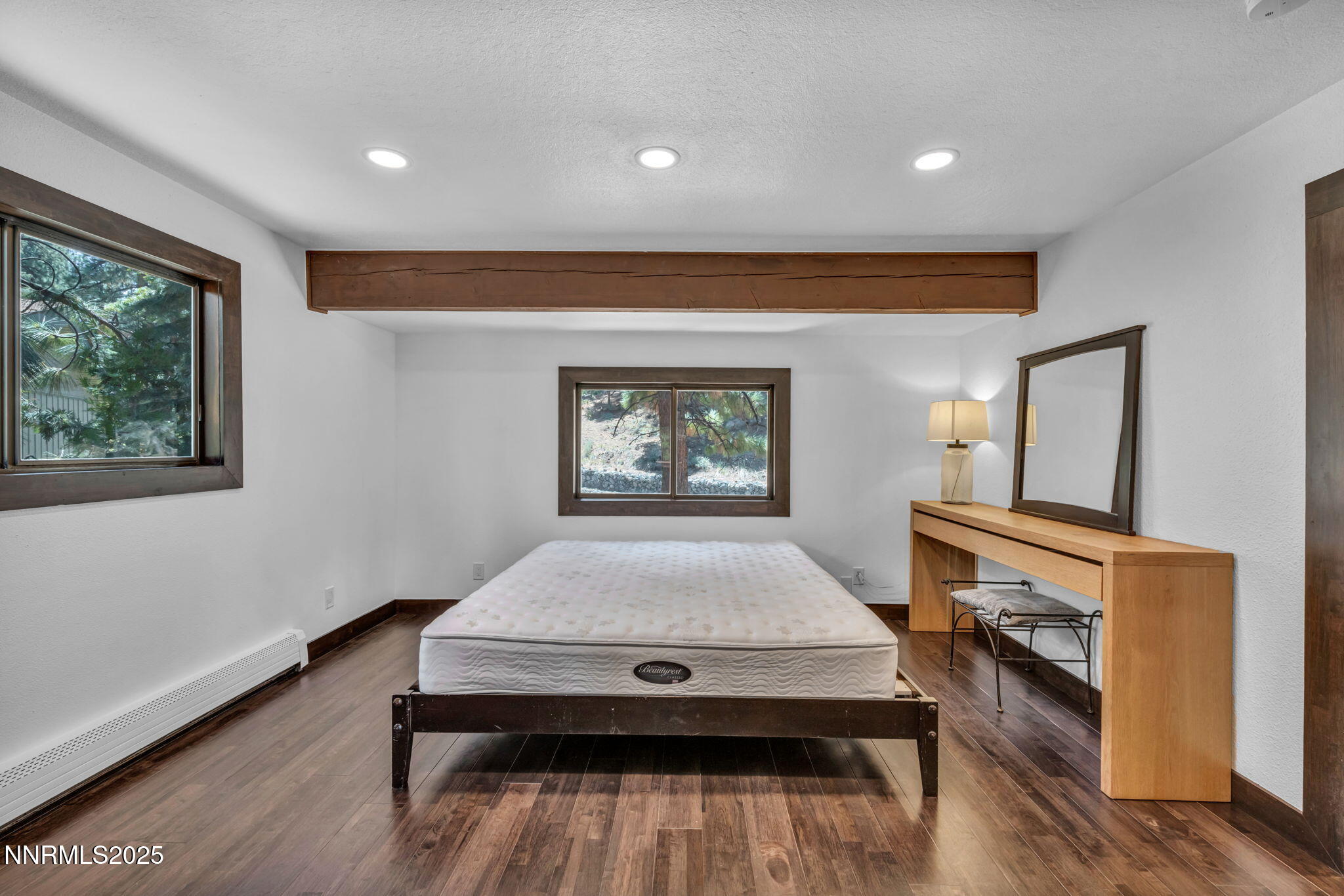 77-web-or-mls-638-n-martin-dr