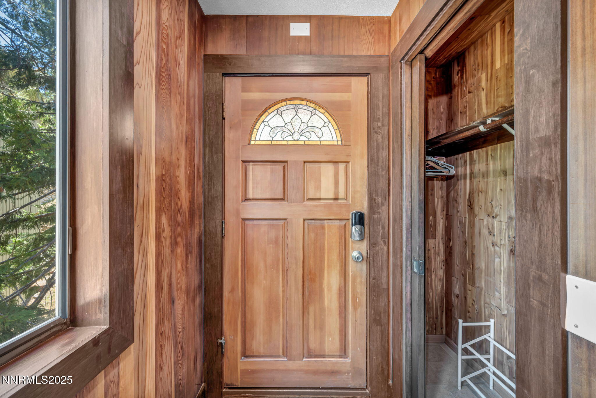 82-web-or-mls-638-n-martin-dr