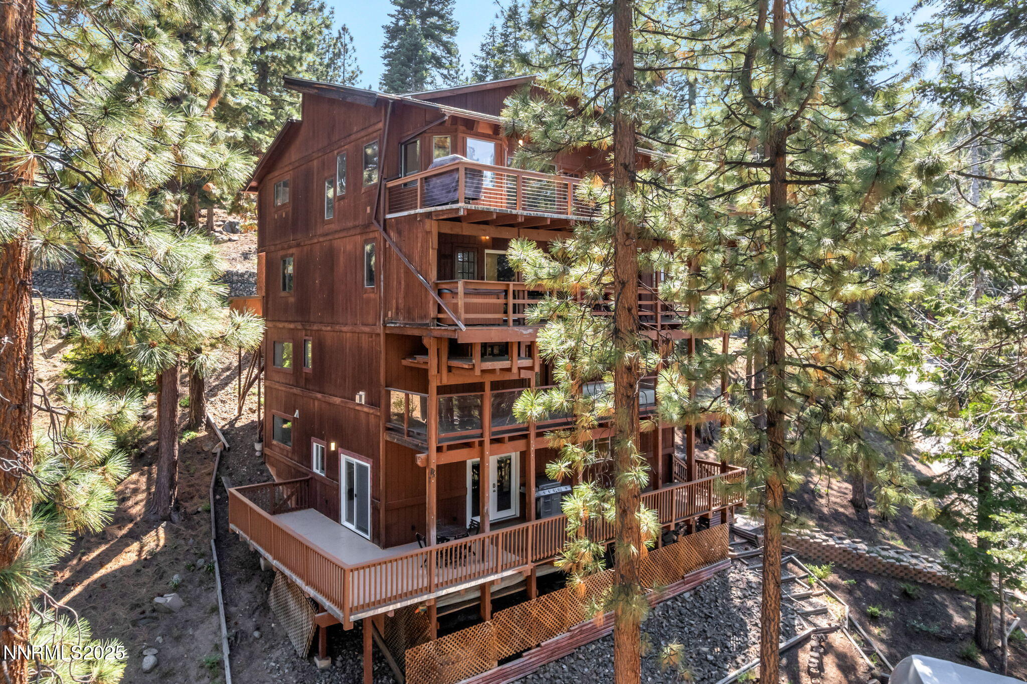 47-web-or-mls-638-n-martin-dr