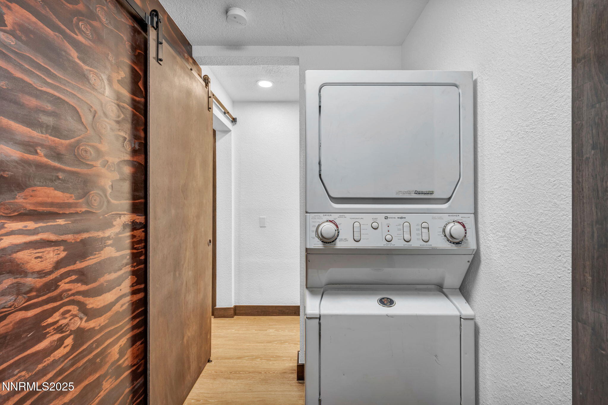 93-web-or-mls-638-n-martin-dr