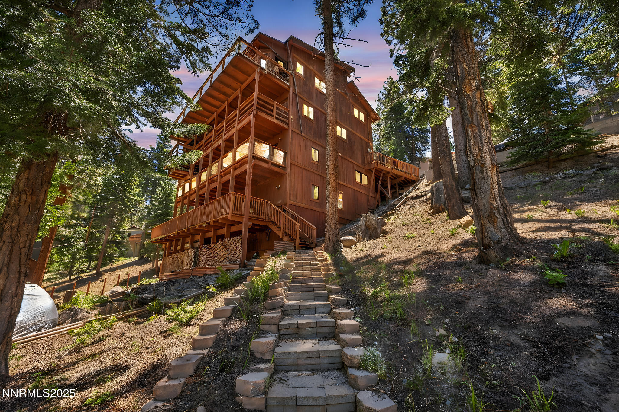 21-web-or-mls-638-n-martin-dr