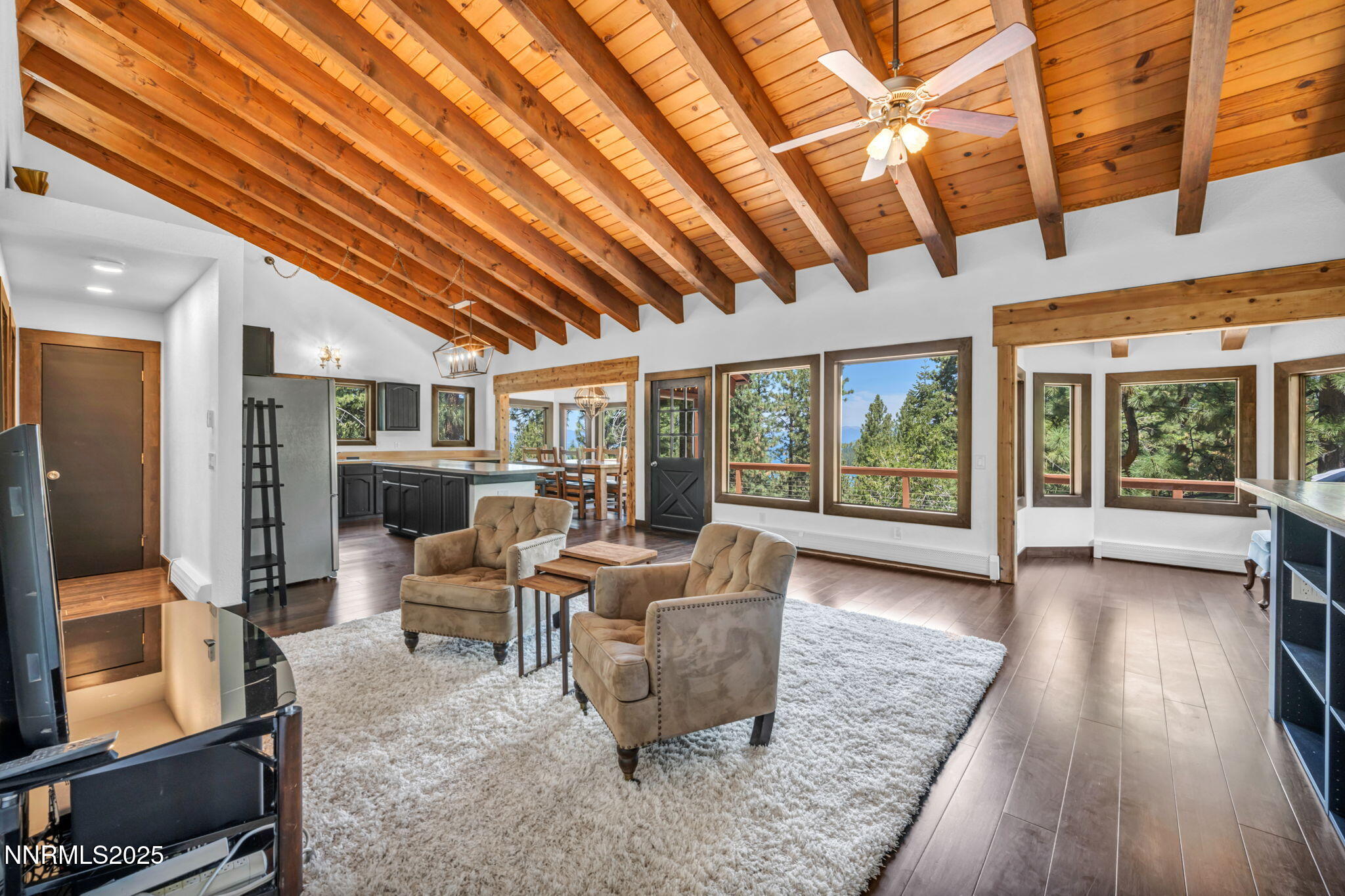 61-web-or-mls-638-n-martin-dr