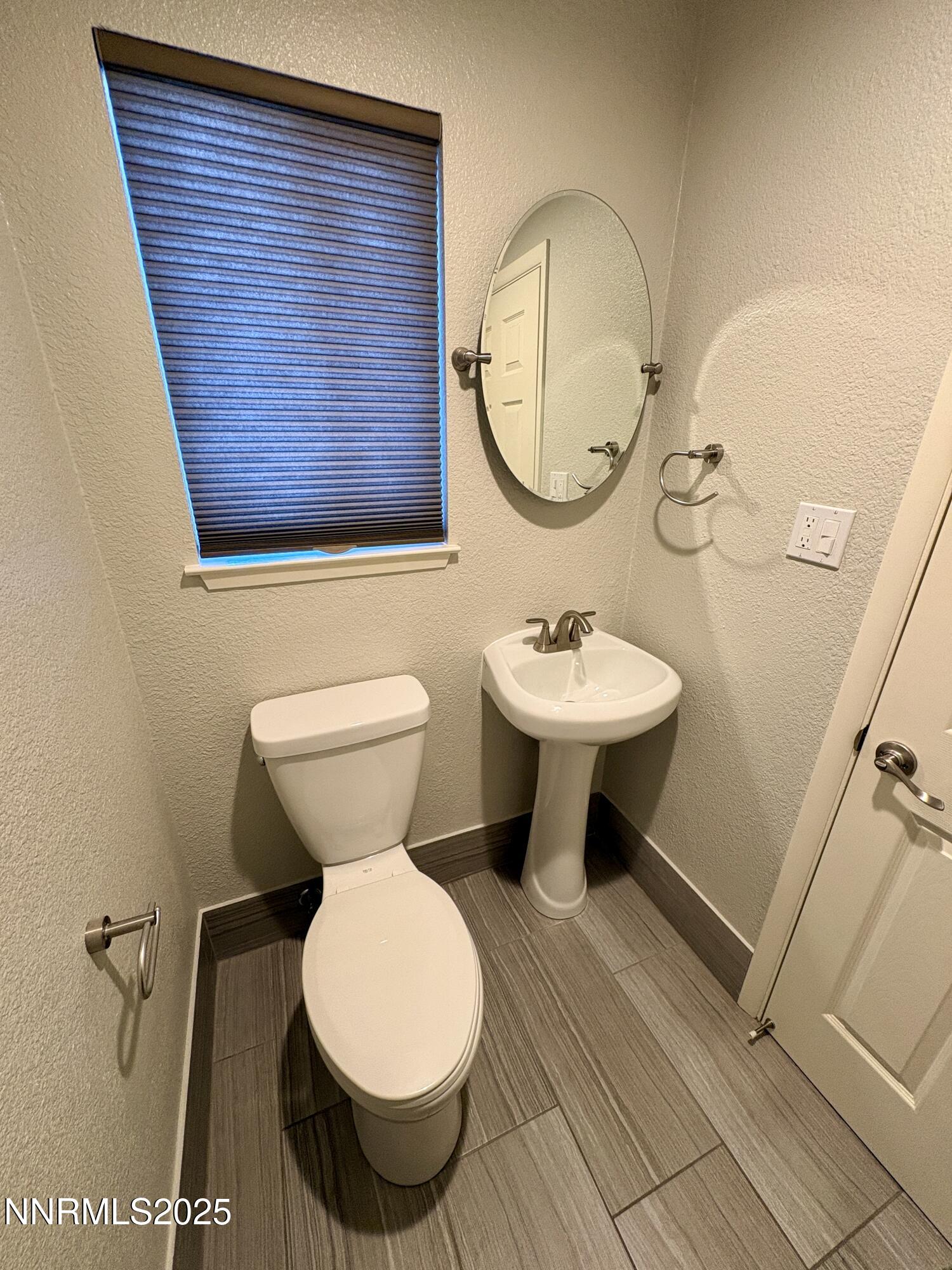 1/2 bath off family room