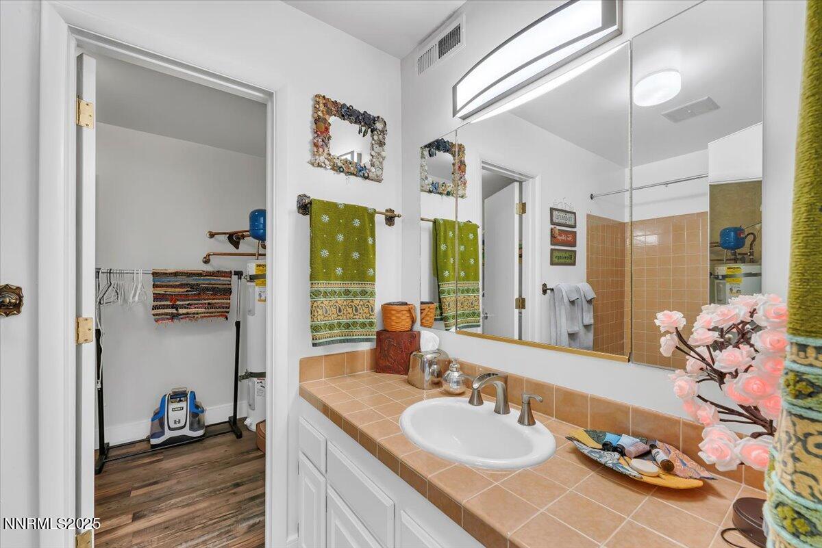 43-3415 Skyline Blvd Reno NV 89509 (43 o