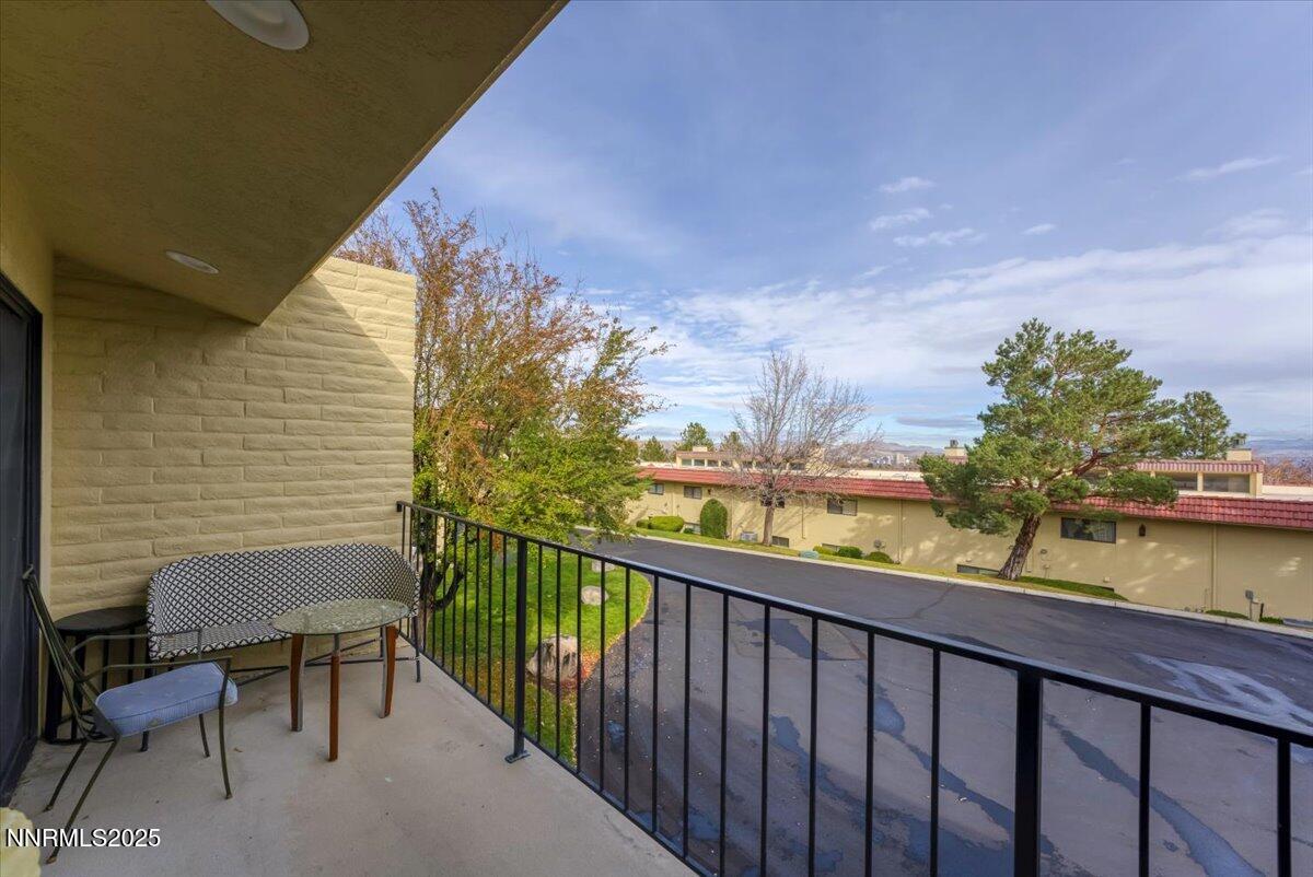 45-3415 Skyline Blvd Reno NV 89509 (45 o