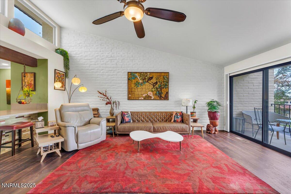 14-3415 Skyline Blvd Reno NV 89509 (14 o