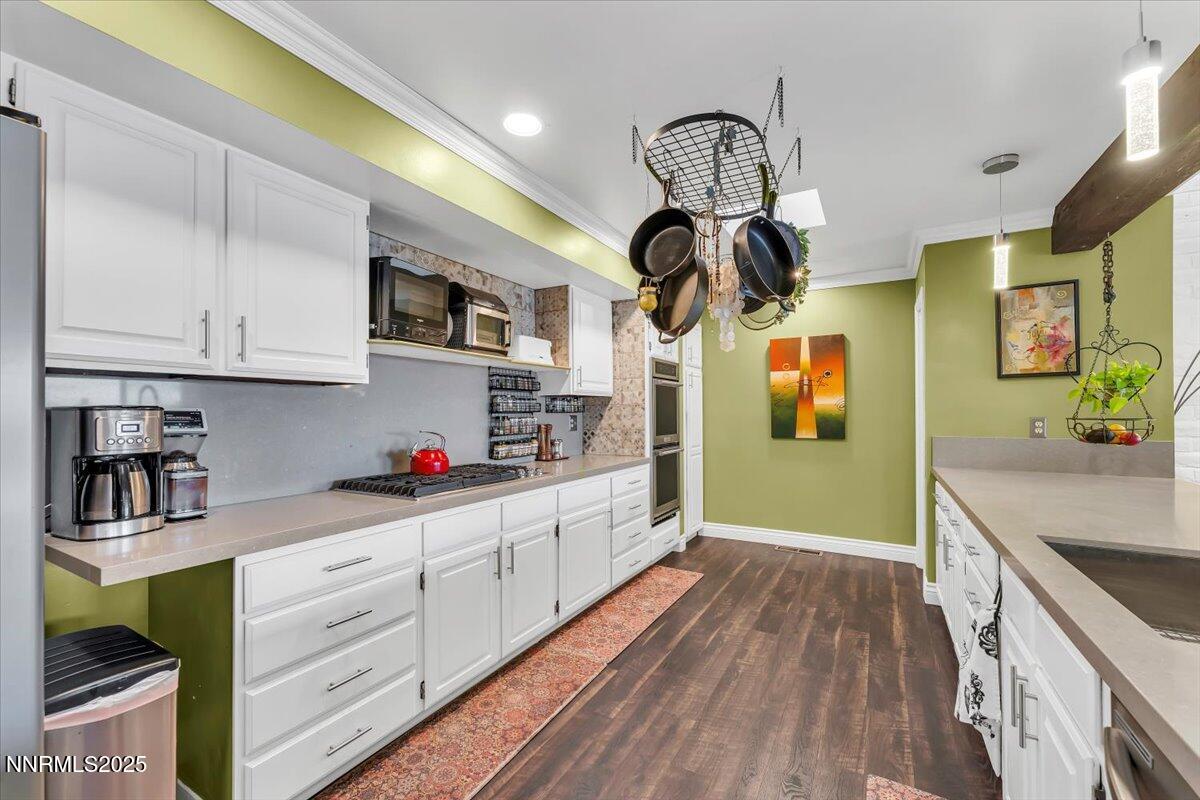 20-3415 Skyline Blvd Reno NV 89509 (20 o