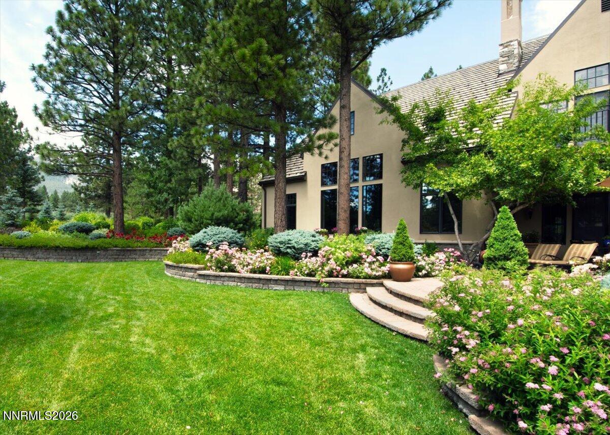 6025 Lake Geneva Drive