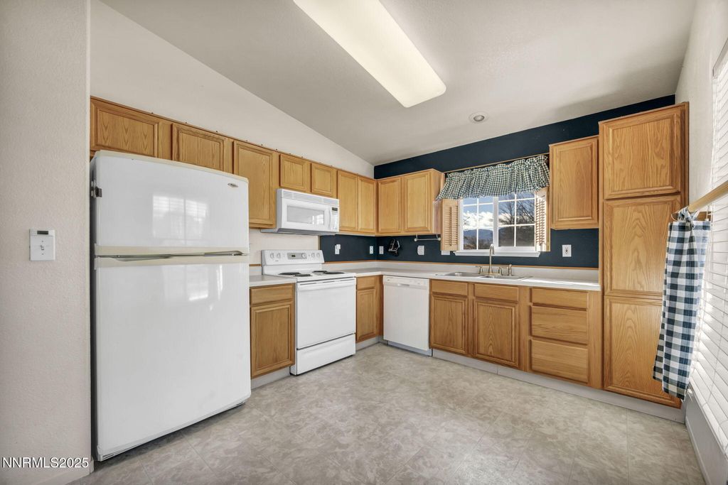 Photo of 18120 Hazelnut Drive, Reno, NV 89508 (MLS # 250059250)