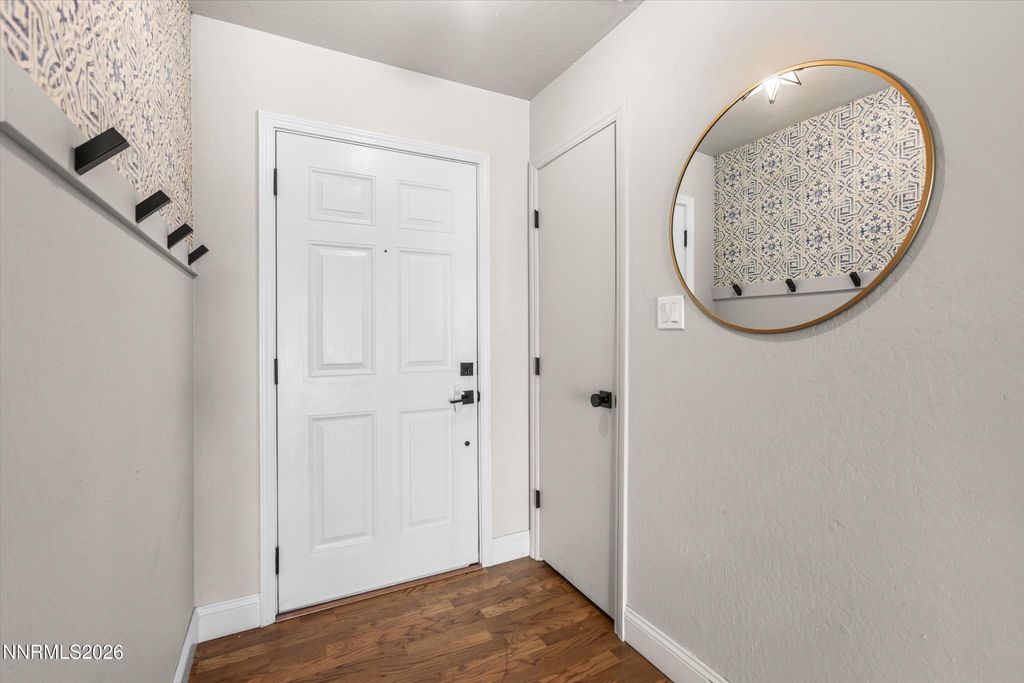 Photo of 2300 Dickerson Road #APT 51, Reno, NV 89503 (MLS # 260006300)