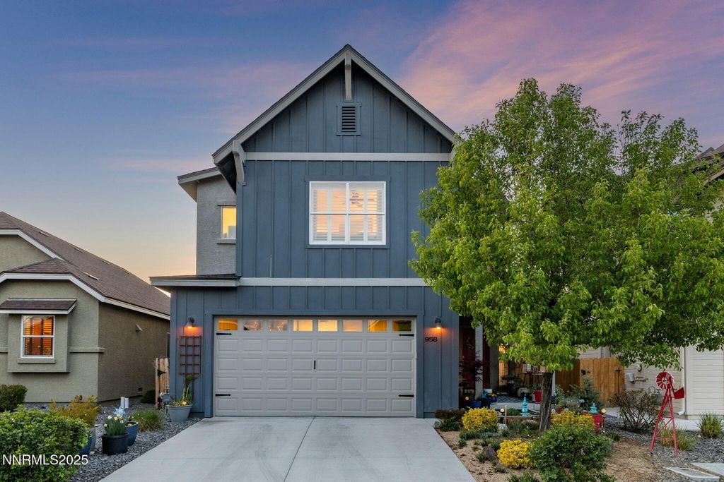 Photo of 958 Marble Hills Circle, Sparks, NV 89436 (MLS # 260000379)